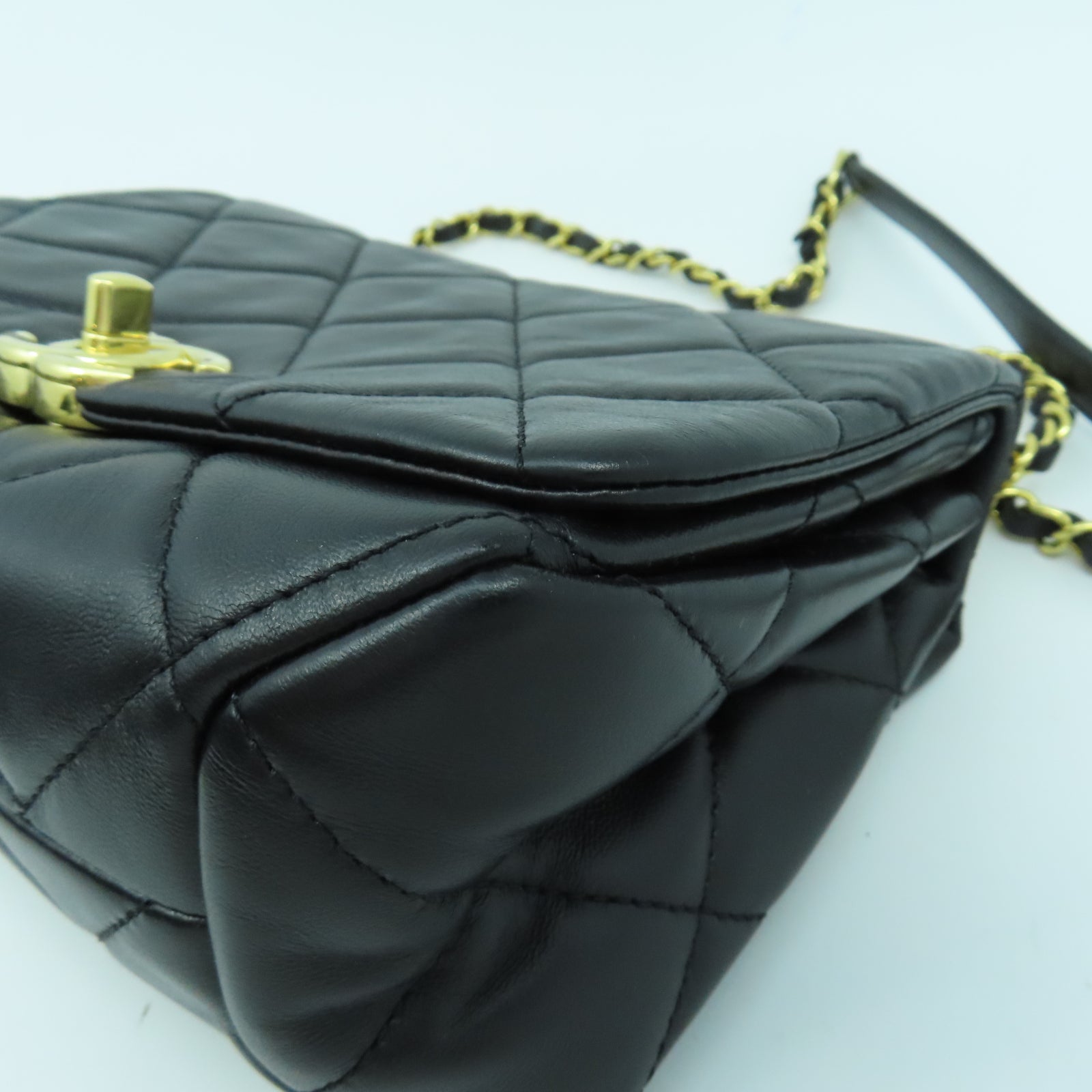CHANEL 菱格羊皮皮革Chain Shoulder金扣鏈帶手挽肩背兩用袋黑色