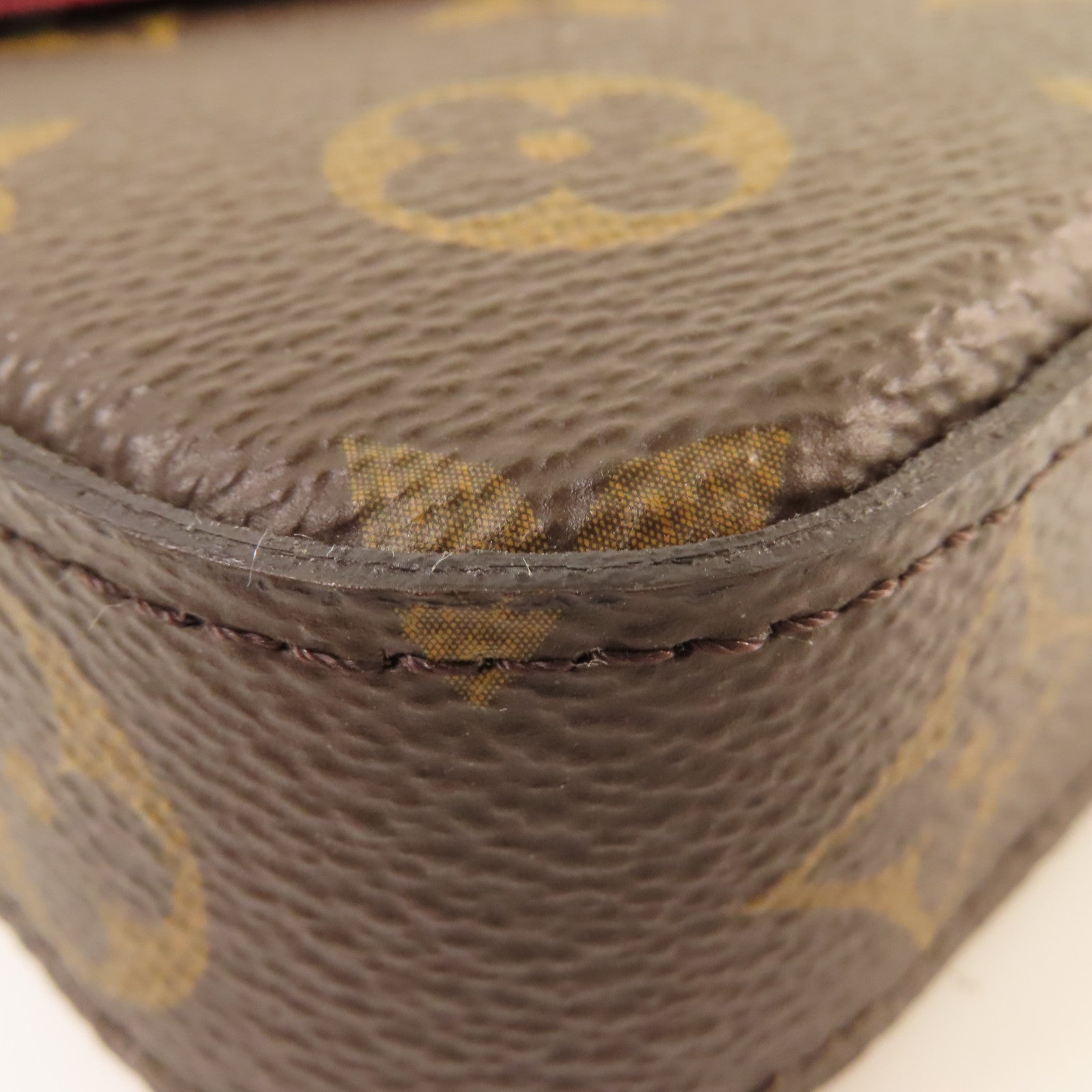 LOUIS VUITTON Monogram Felicie Pochette Chain Shoulder Bag金扣鏈帶肩背袋啡色