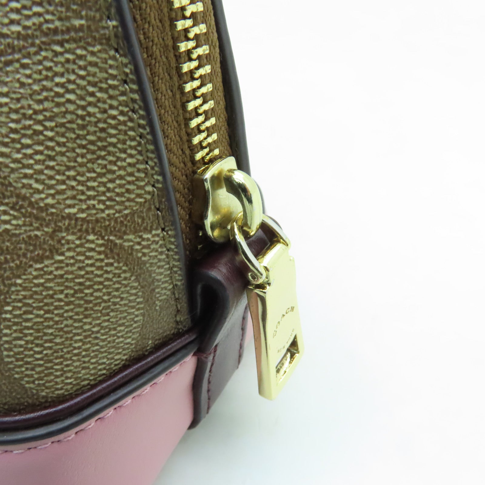 COACH 塗層帆布2 Way Shoulder金扣手挽肩背兩用袋啡色/粉紅色