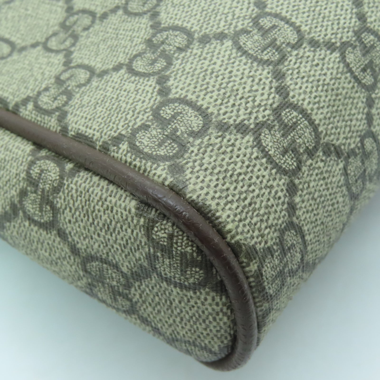 GUCCI Coated Canvas Ophidia GG Small Messenger Gold Buckle Shoulder Bag Brown