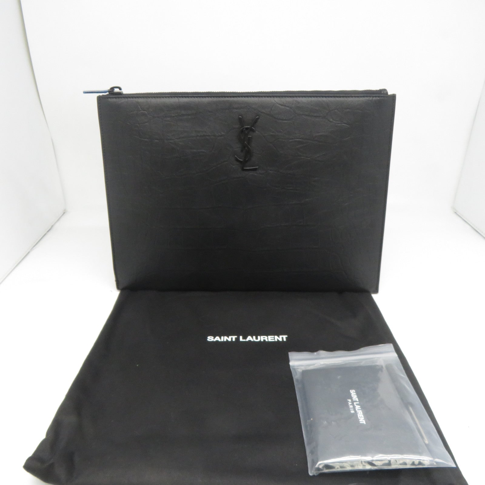 SAINT LAURENT 牛皮皮革Pouch手拿包黑色
