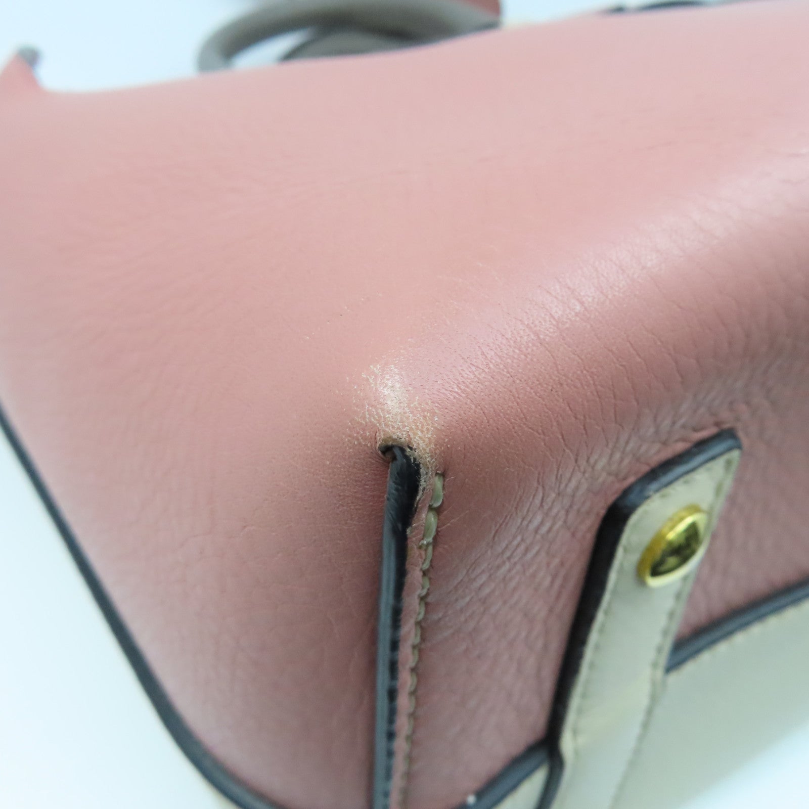 BURBERRY 牛皮皮革Small Belt Bag金扣手挽肩背兩用袋白色粉紅色