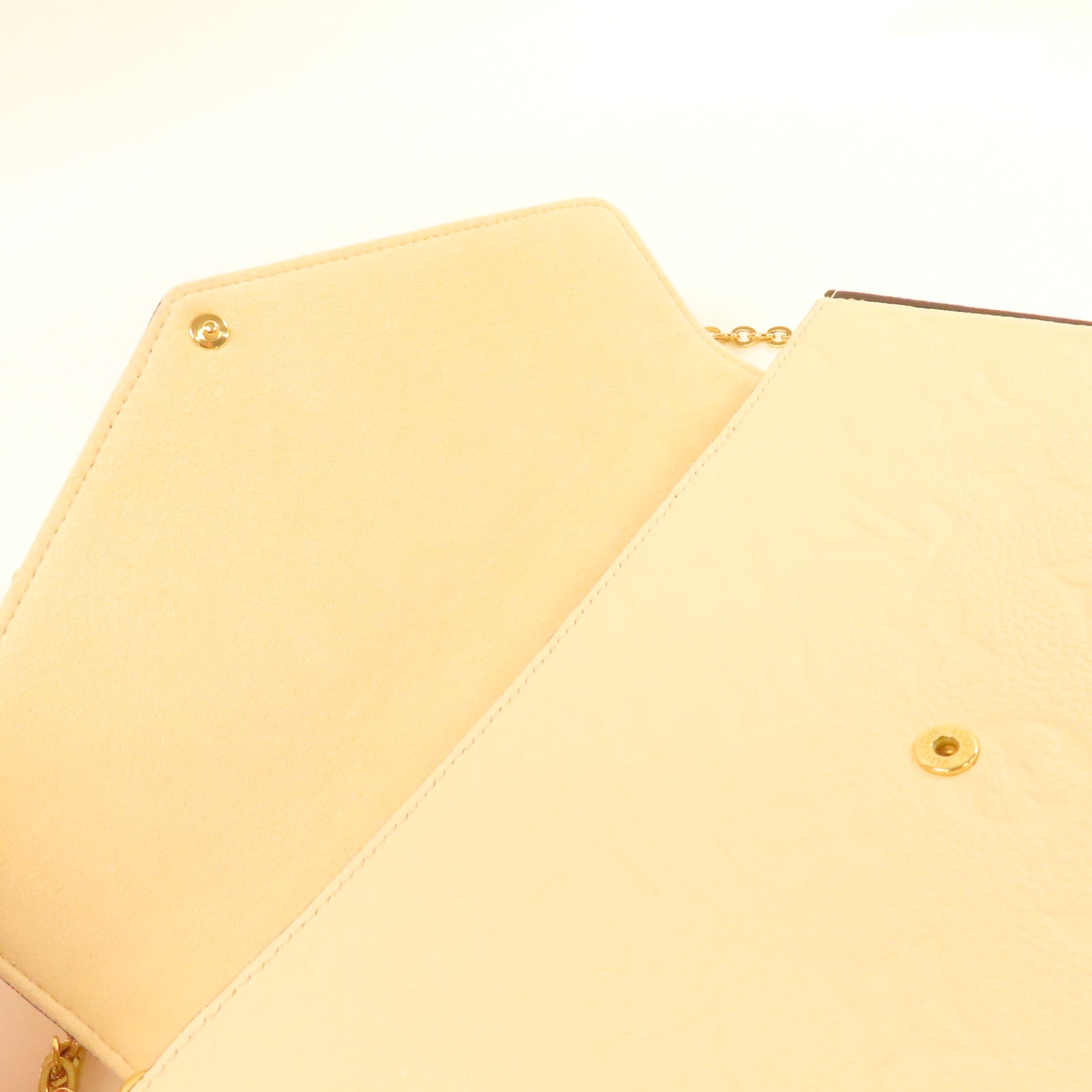 LOUIS VUITTON Monogram Empreinte Felicie Pochette Chain Shoulder Bag金扣鏈帶肩背袋米白色