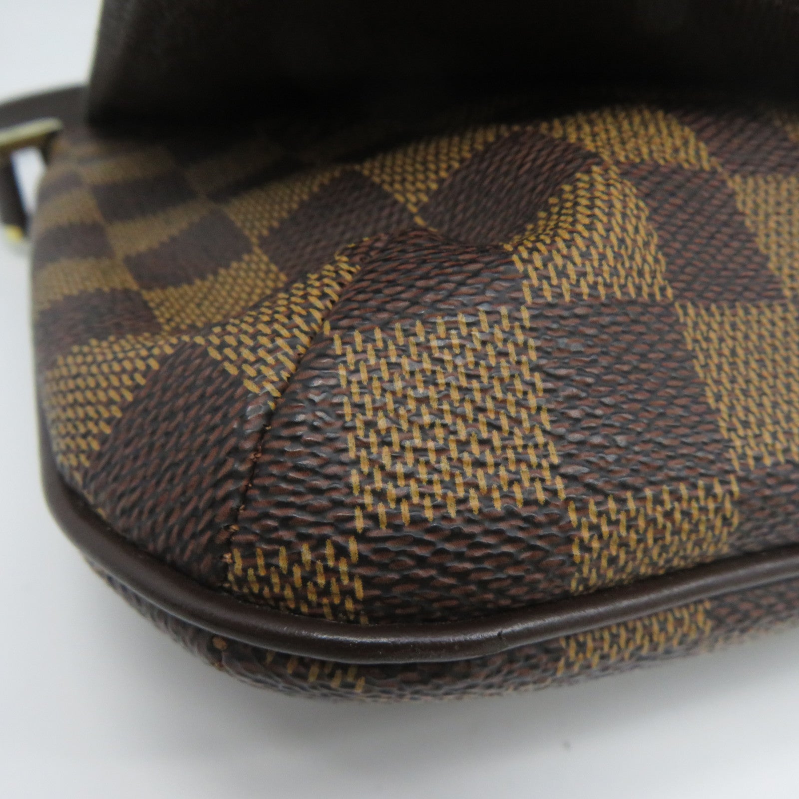 LOUIS VUITTON Damier Shoulder Bag金扣肩背袋啡色