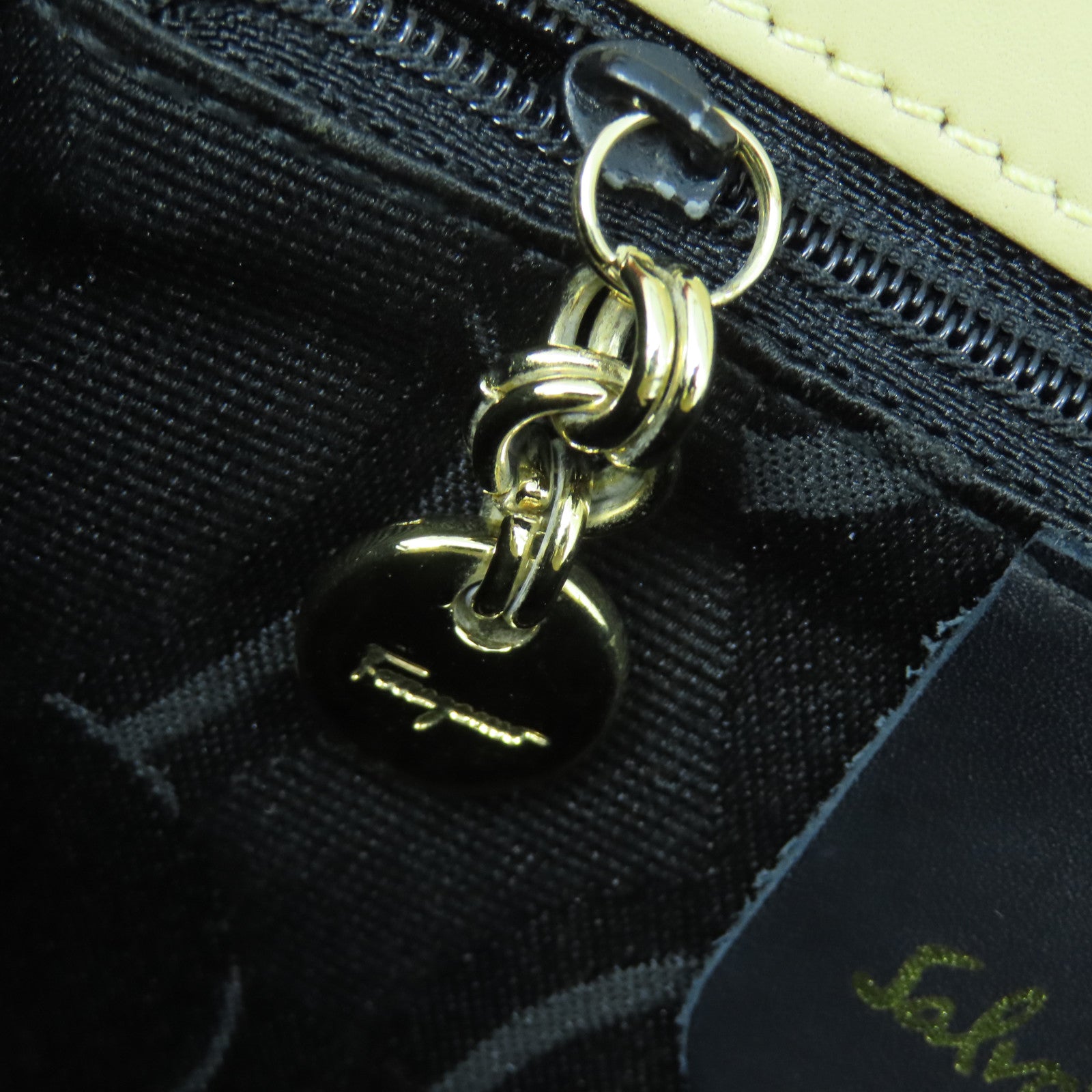 Salvatore Ferragamo 牛皮皮革/帆布Hand Bag金扣手挽袋卡其色