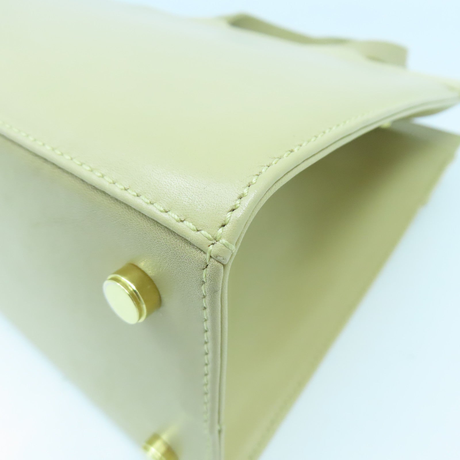 Salvatore Ferragamo 牛皮皮革/帆布Hand Bag金扣手挽袋卡其色
