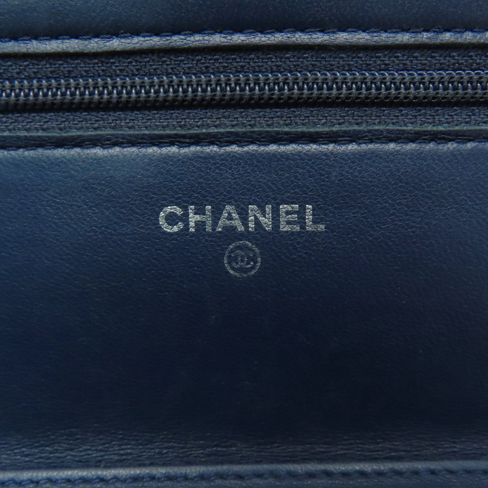 CHANEL 菱格羊皮皮革WOC銀扣肩背袋藍色