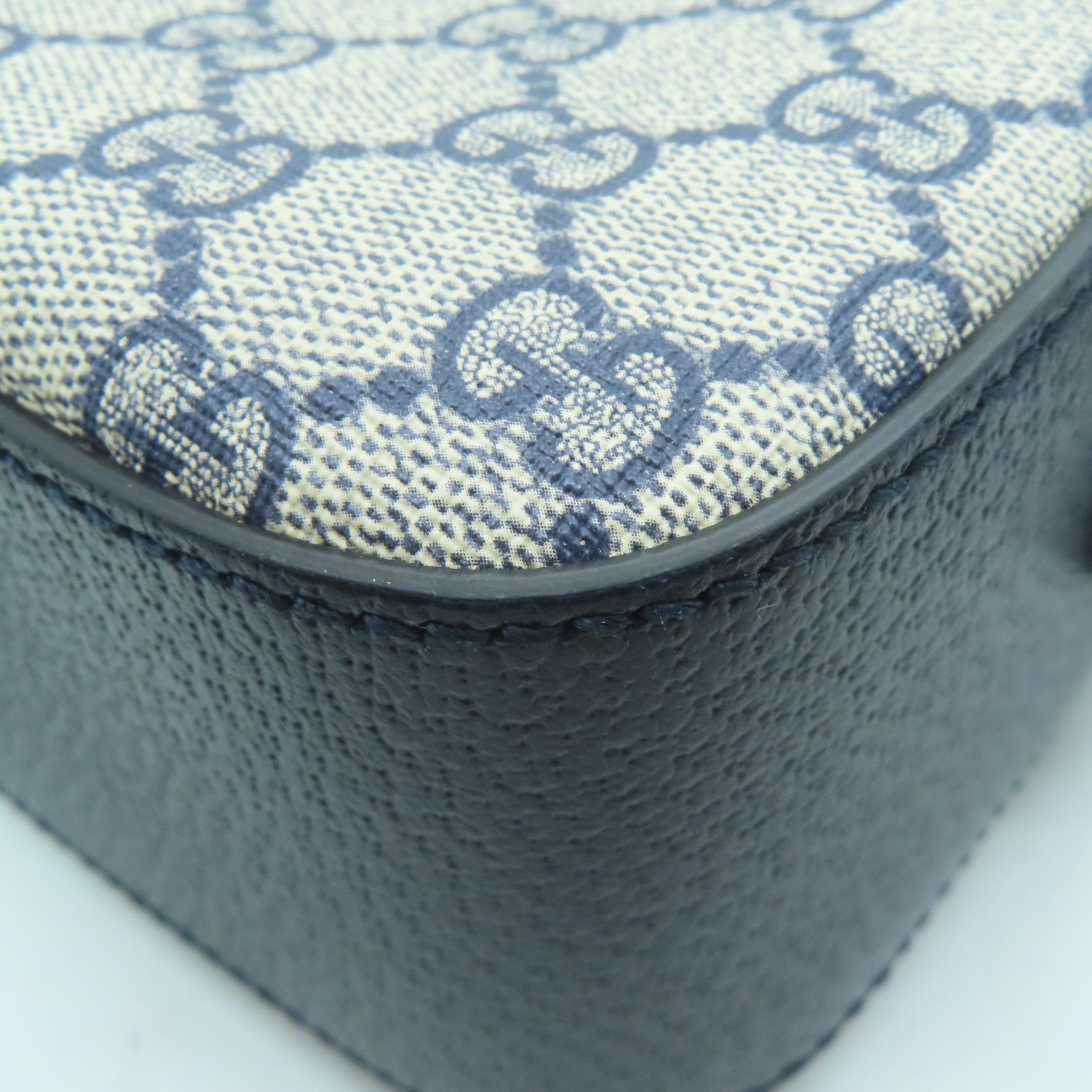 GUCCI Coated Canvas Ophidia GG Shoulder Bag Silver Buckle Shoulder Bag Dark Blue/Gray