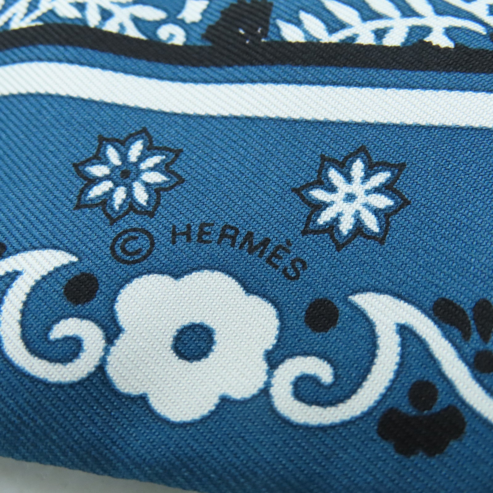 HERMES Silk Twilly Scarf Blue