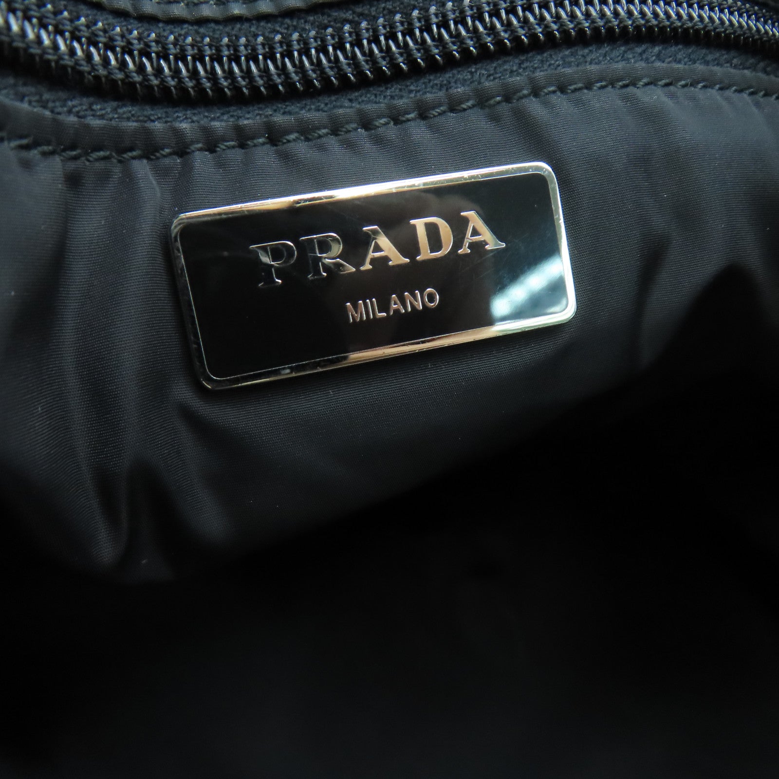PRADA 尼龙Tote Bag银扣手挽袋黑色/黄色