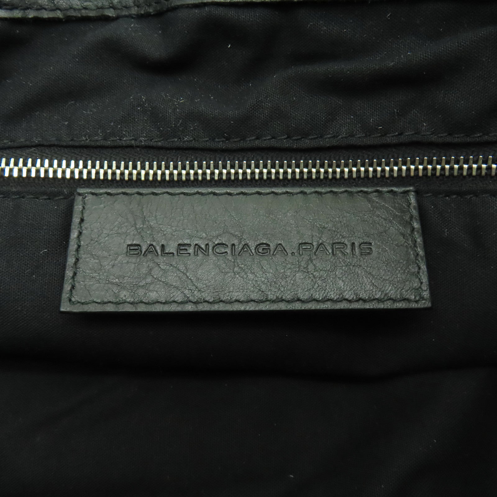 BALENCIAGA 牛皮皮革Shoulder bag銀扣肩背袋黑色