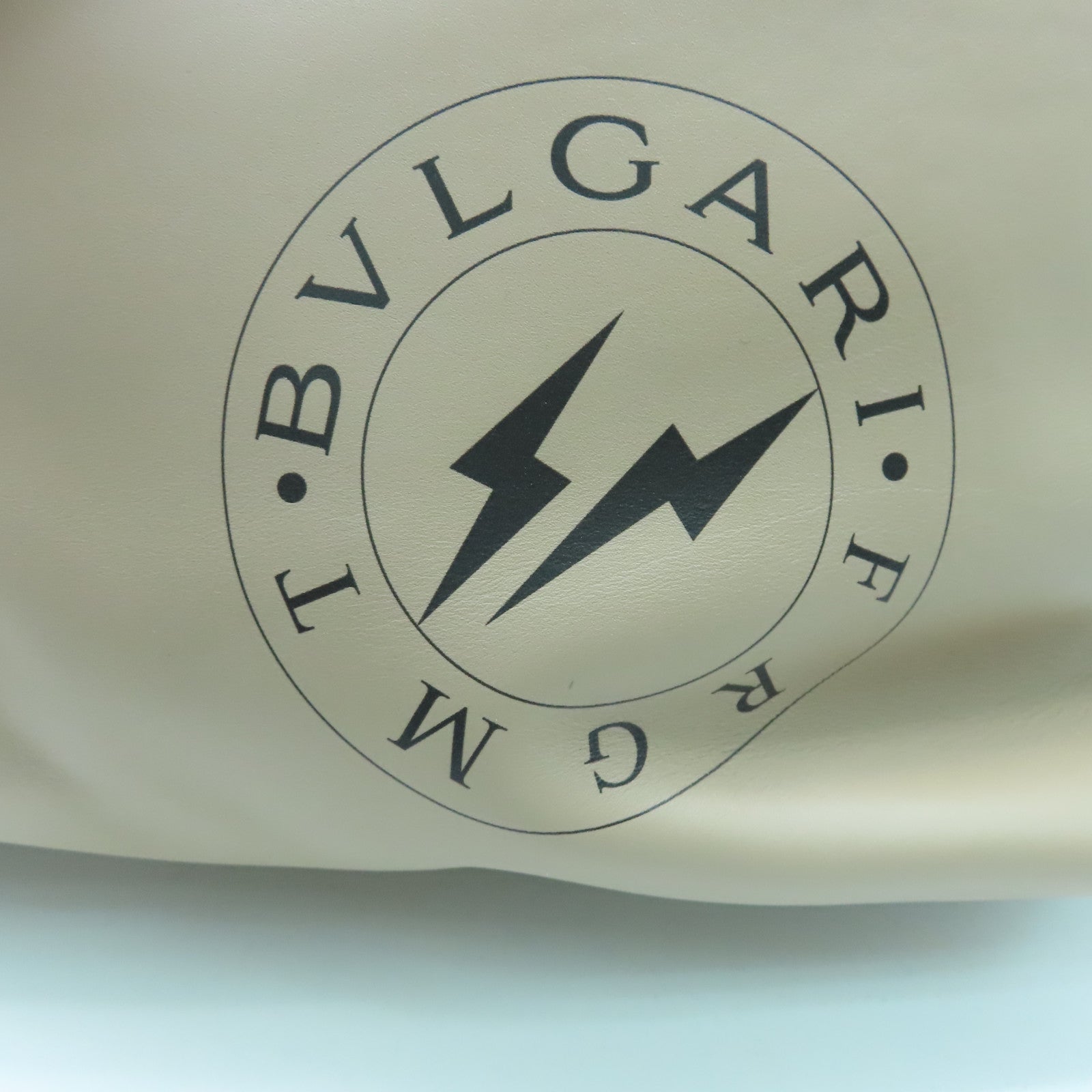 BVLGARI 【激減優惠】牛皮皮革Fragment Convertible金扣手挽袋裸色