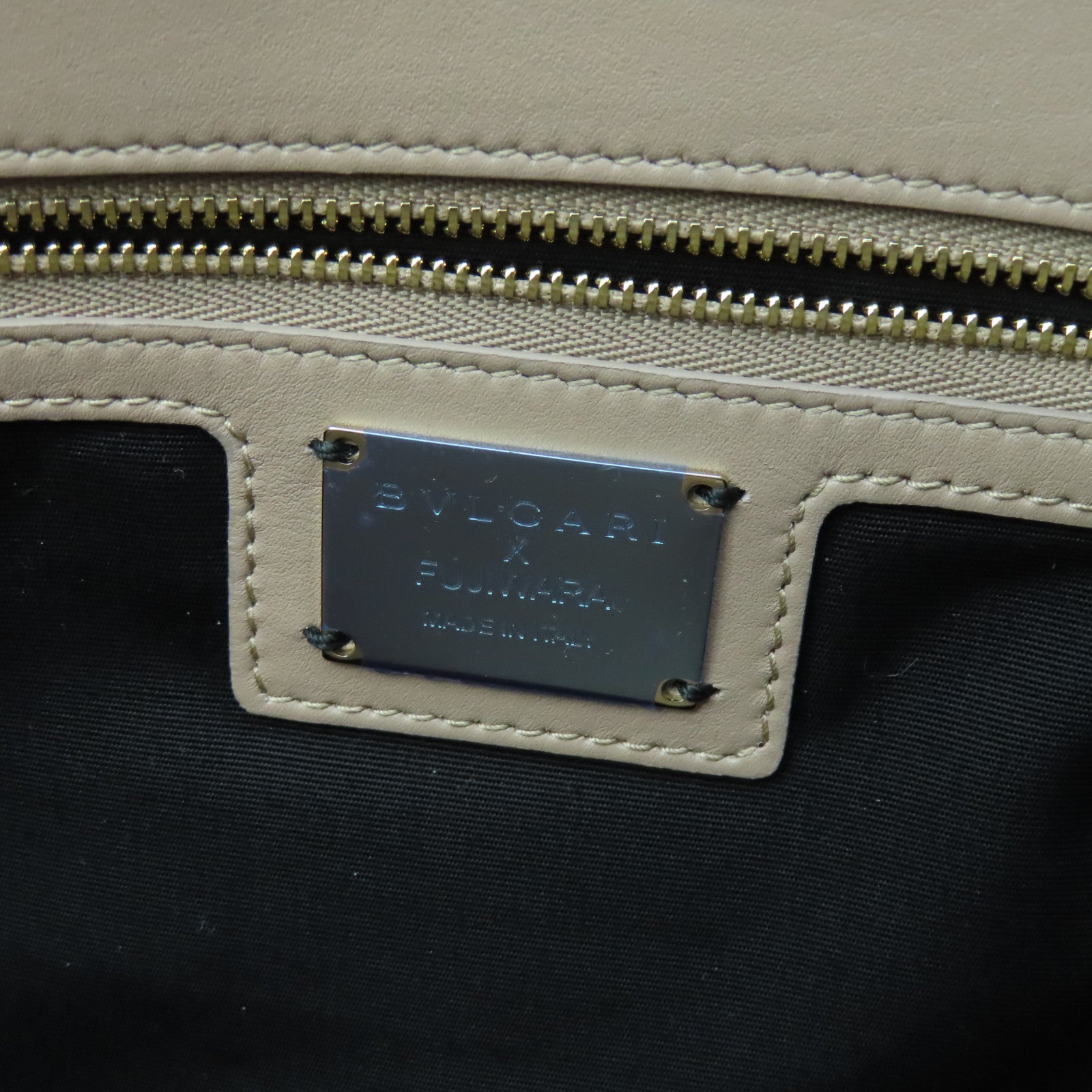 BVLGARI 【激減優惠】牛皮皮革Fragment Convertible金扣手挽袋裸色