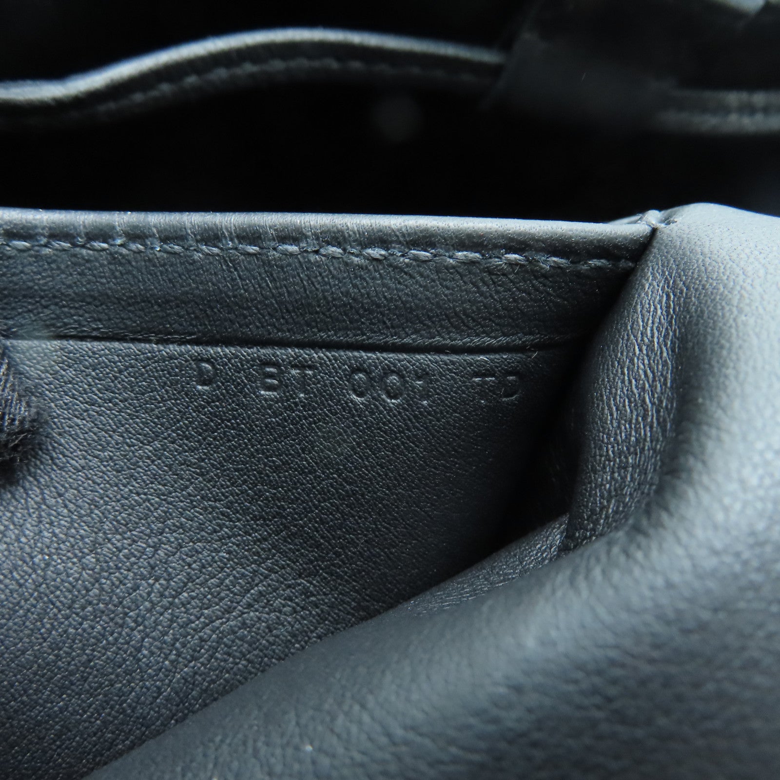 HERMES Volupto皮革Licol 17银扣肩背袋黑色