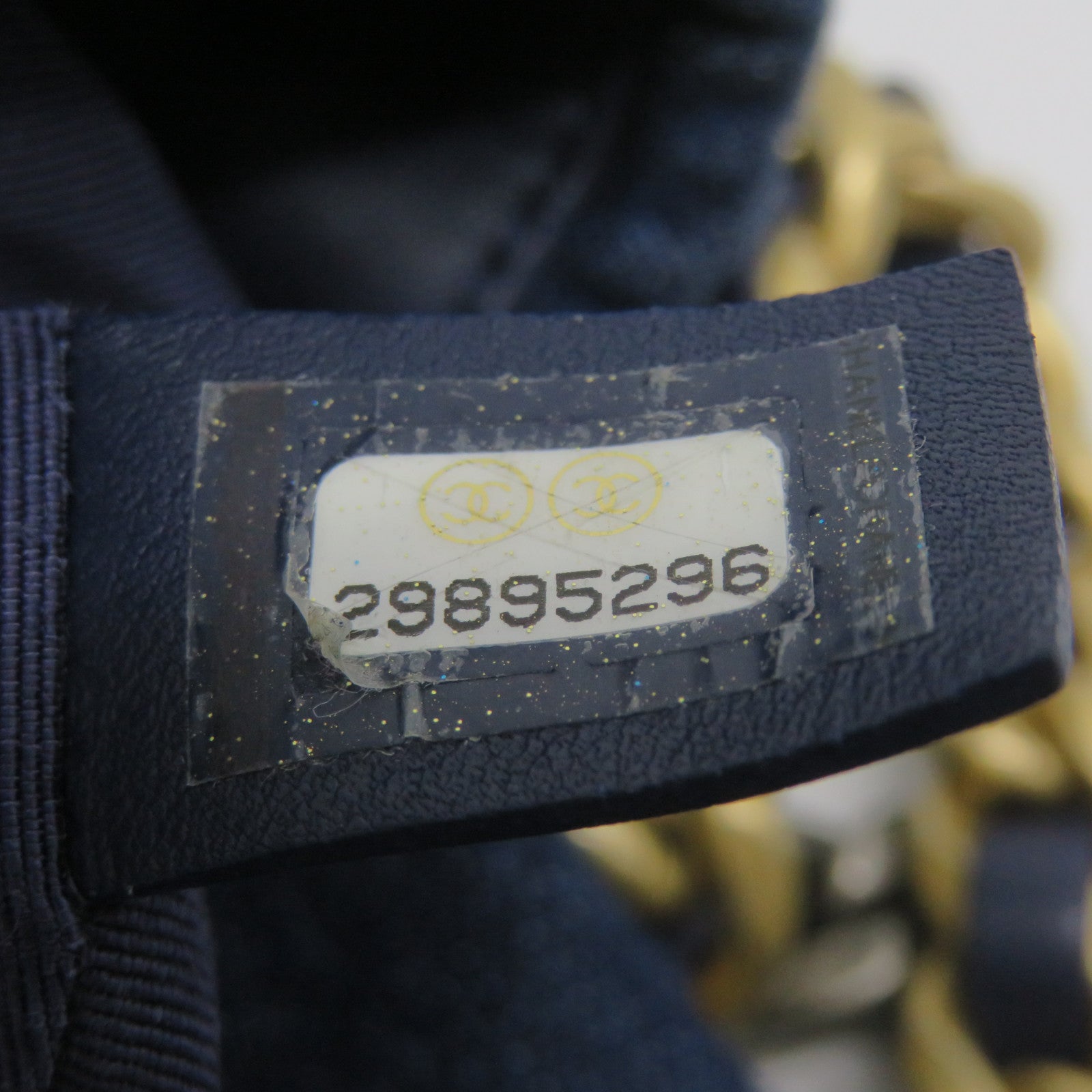 CHANEL Rhombus Denim Chanel 19 Gold Buckle Hand Shoulder Dual-purpose Bag Blue
