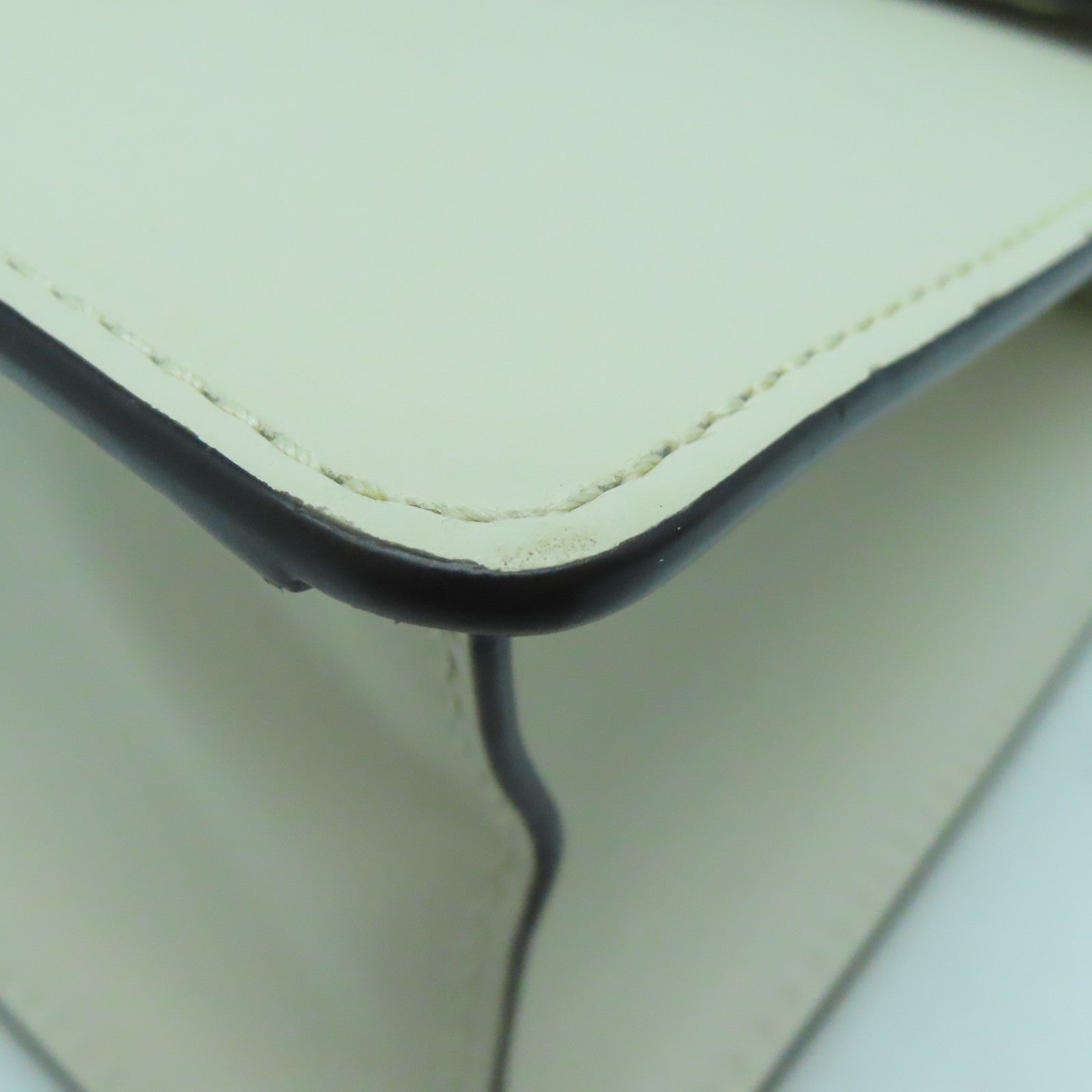 GUCCI 牛皮皮革2way Shoulder Bag金扣手挽肩背两用袋白色