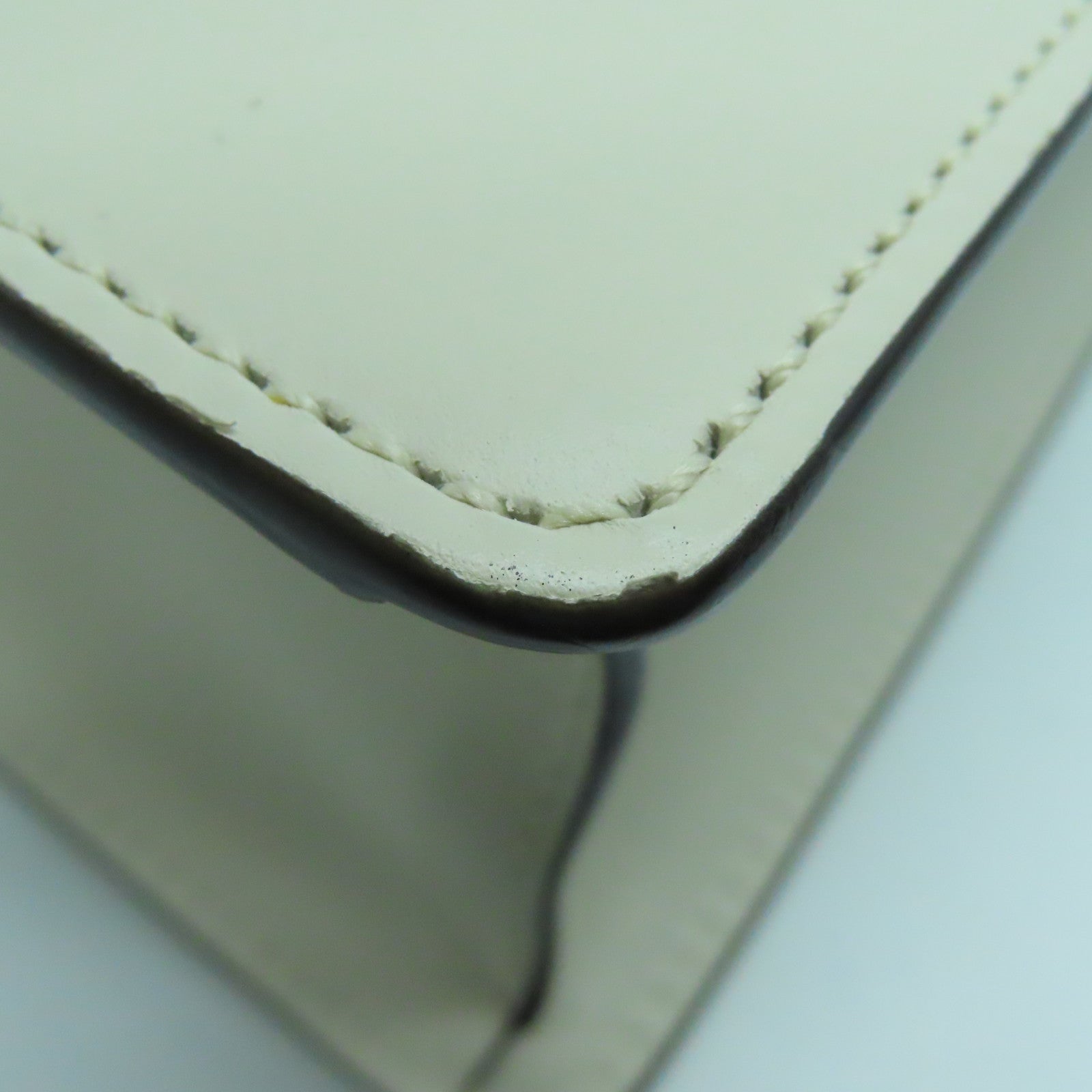 GUCCI 牛皮皮革2way Shoulder Bag金扣手挽肩背两用袋白色