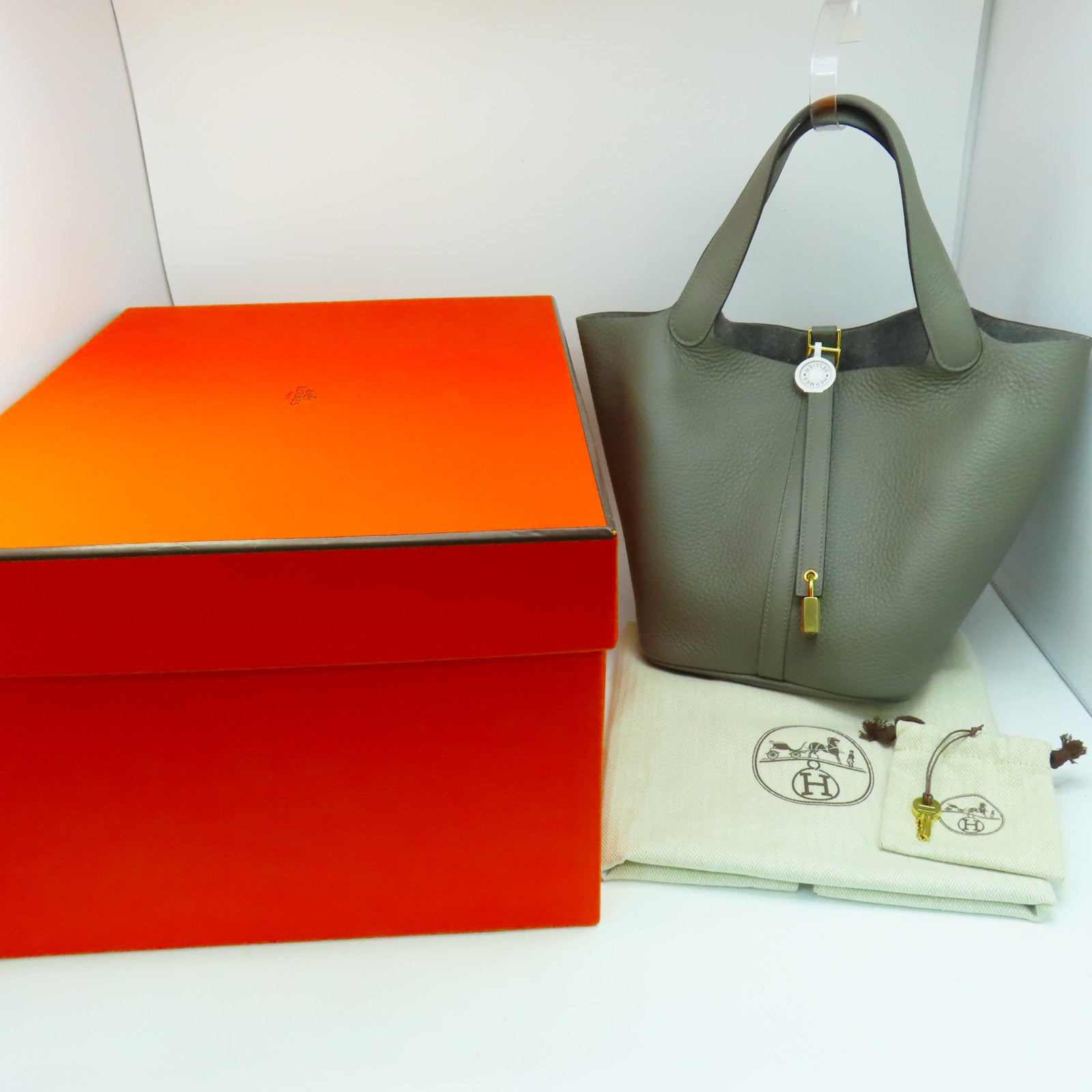 HERMES Clemence皮革Picotin MM金扣手挽袋積雨雲灰色