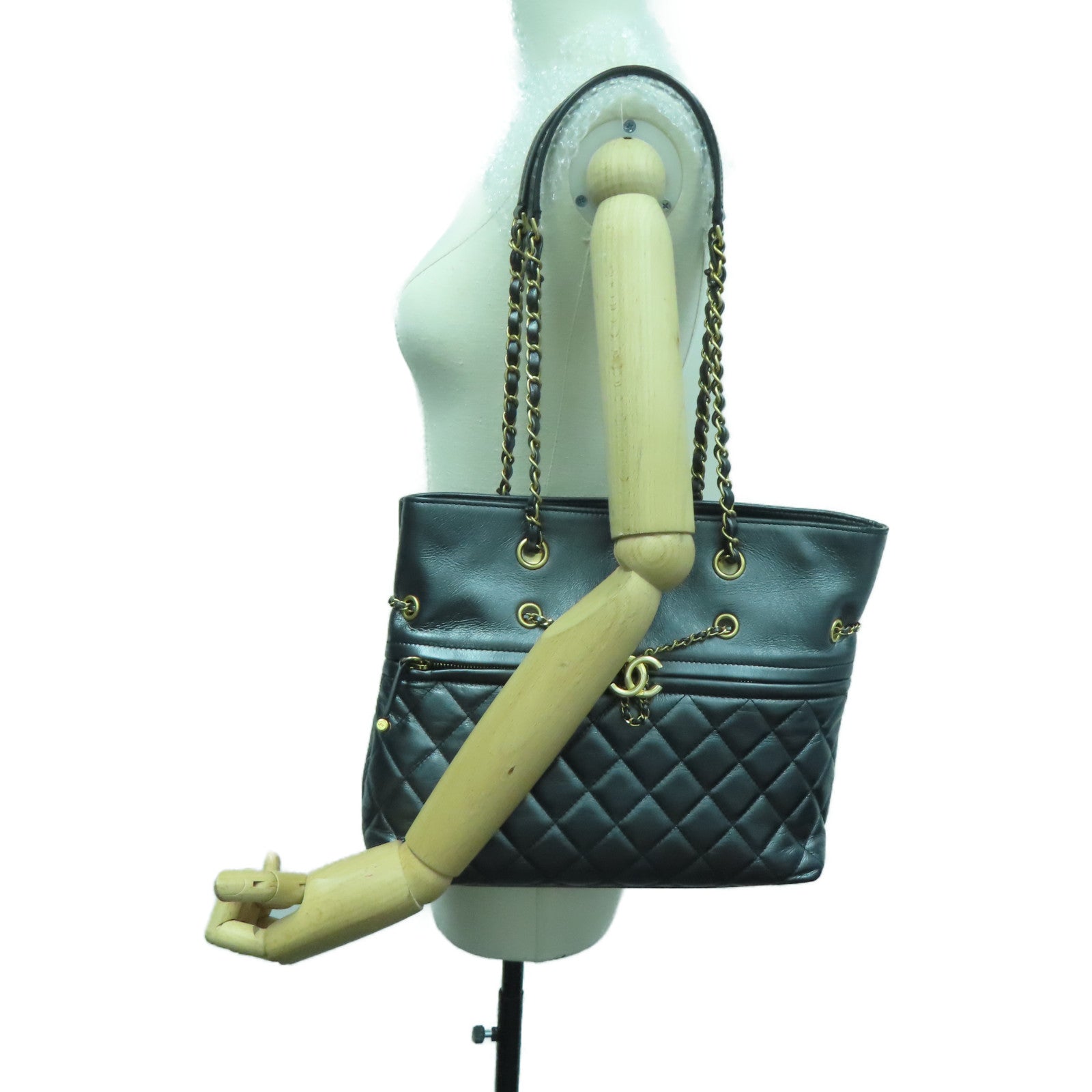 CHANEL 【激减优惠】菱格牛皮皮革Chain Shoulder金扣链带肩背袋