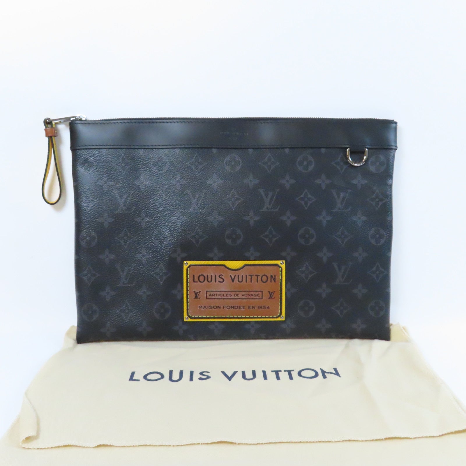 LOUIS VUITTON Monogram Eclipse Pochette Discovery銀扣手拿包黑色