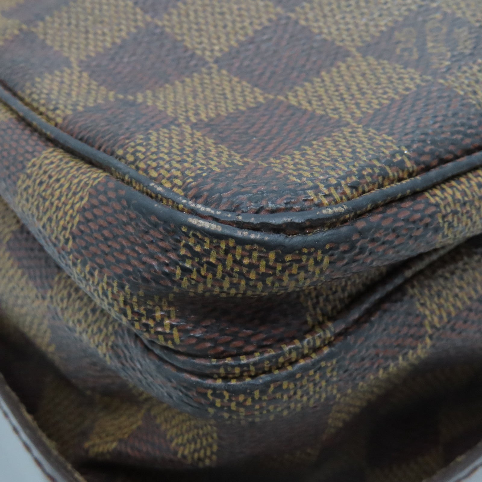 LOUIS VUITTON Damier Naviglio金扣肩背袋啡色