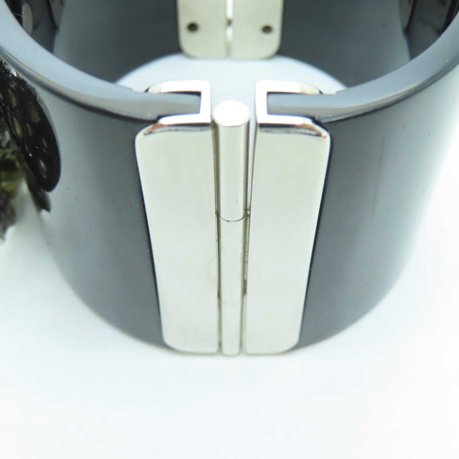CHANEL metal Bangle silver buckle bracelet black