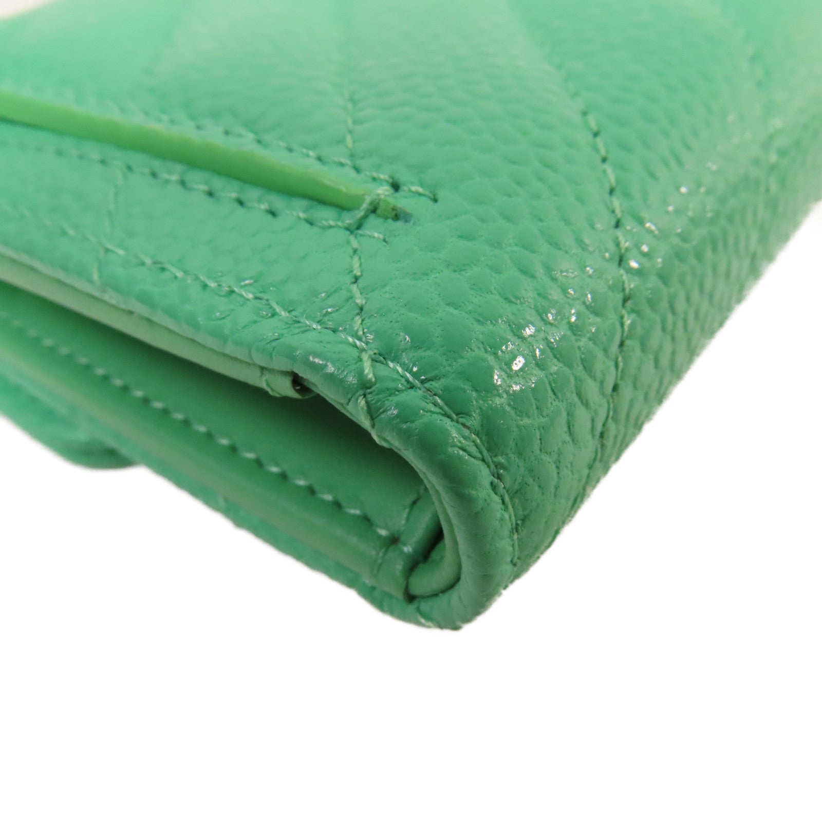 CHANEL 斜紋Caviar皮革Fold Wallet銀扣短錢包綠色