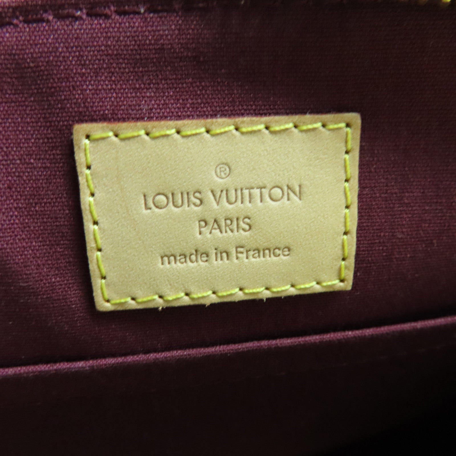 LOUIS VUITTON Vernis Sherwood PM金扣肩背袋酒红色