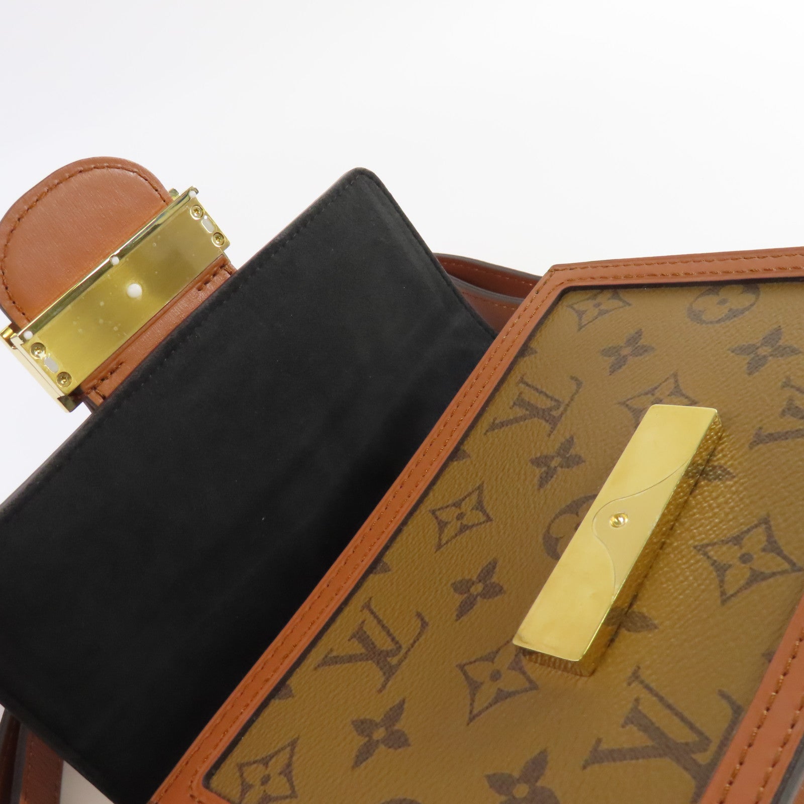 LOUIS VUITTON Monogram Mini Dauphine Shoulder Bag金扣肩背袋啡色