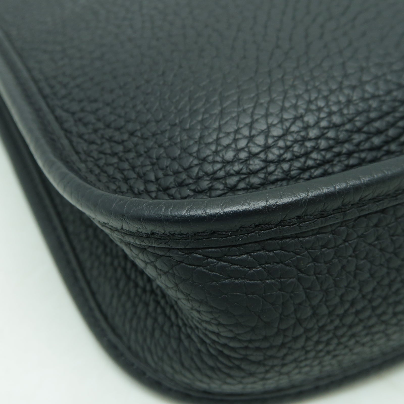 HERMES Clemence皮革Evelyne TPM金扣肩背袋黒色