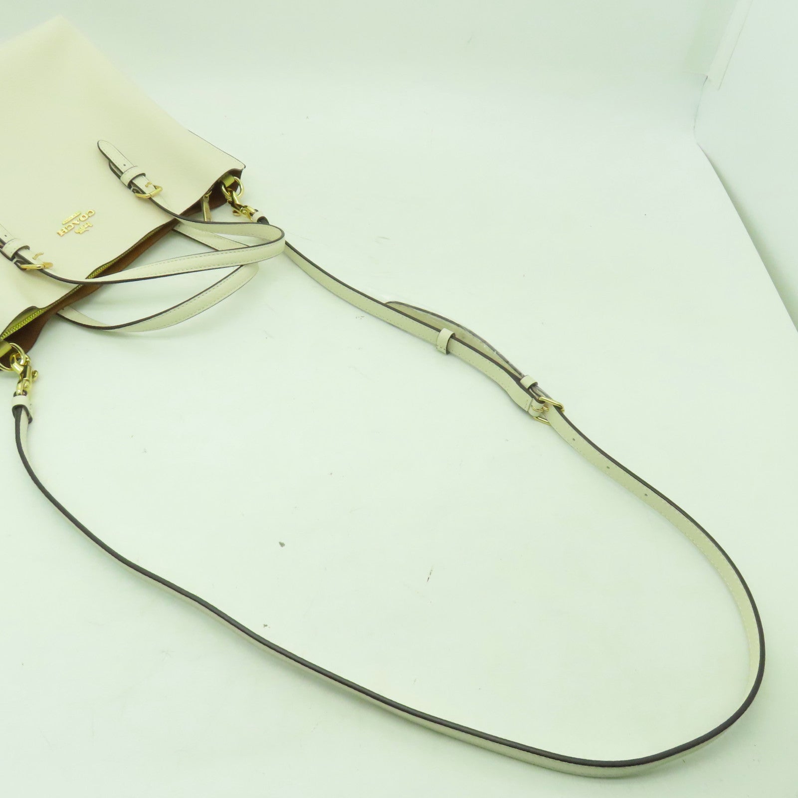COACH 牛皮皮革2 Way Shoulder金扣手挽肩背兩用袋白色