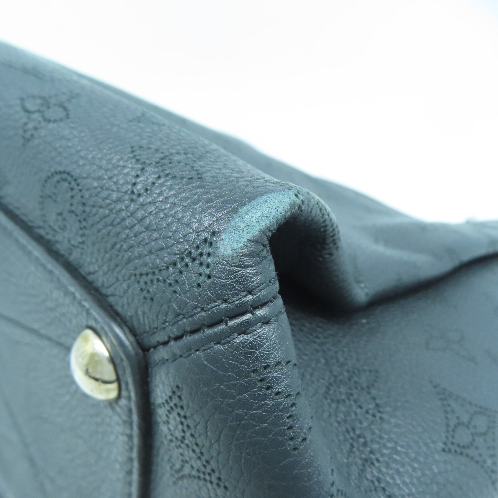 LOUIS VUITTON Monogram Mahina Babylone銀扣手挽肩背兩用袋黑色