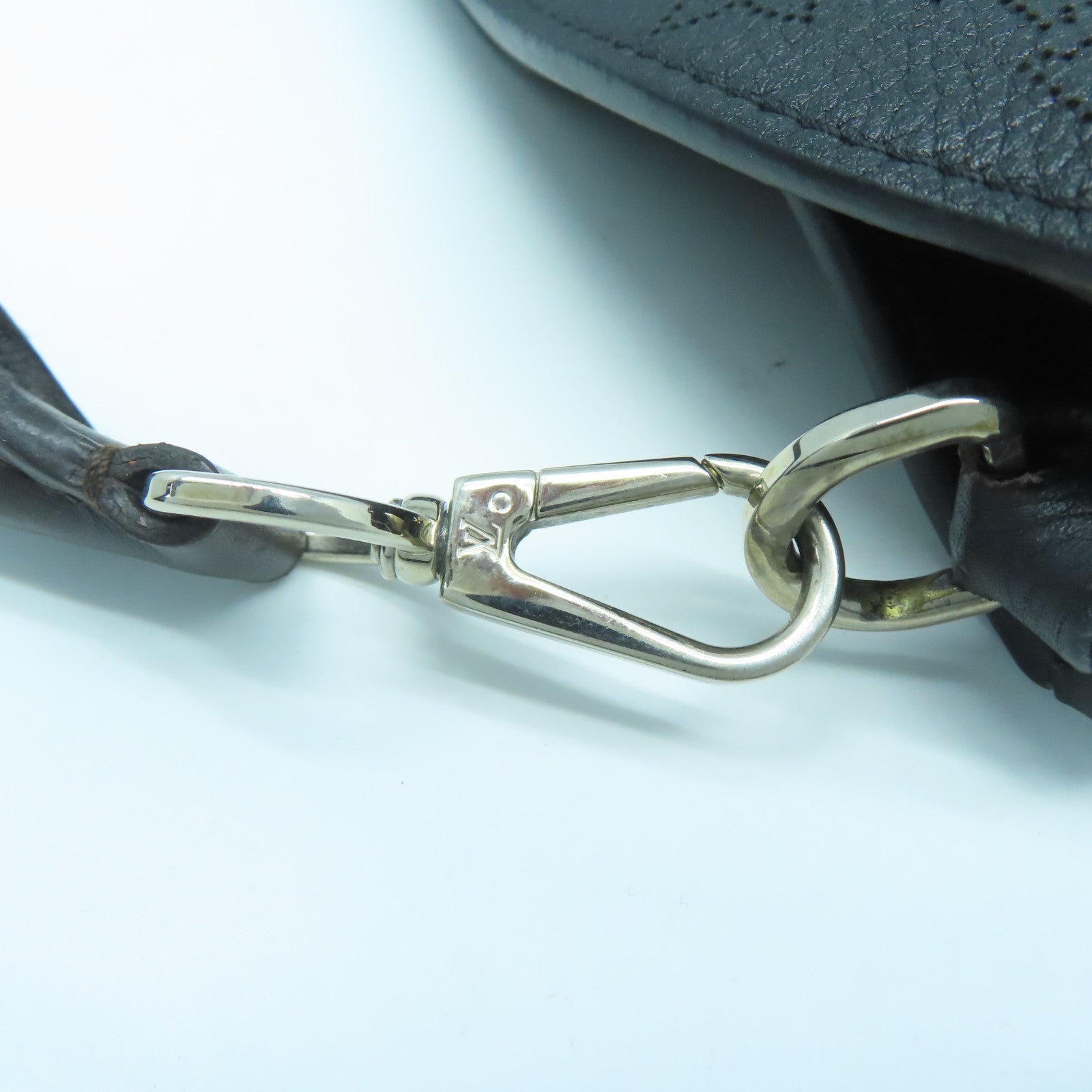 LOUIS VUITTON Monogram Mahina Babylone銀扣手挽肩背兩用袋黑色