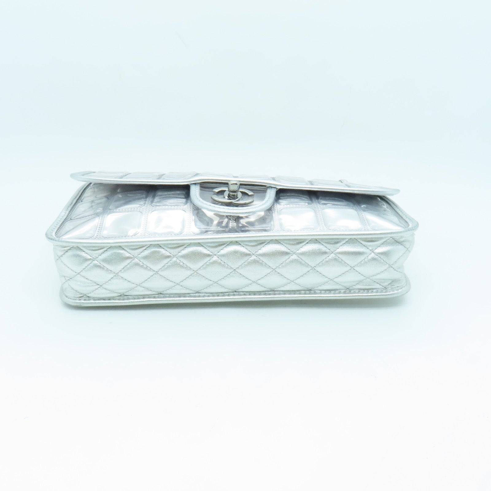 CHANEL 皮革Shoulder Bag銀扣鏈帶肩背袋銀色