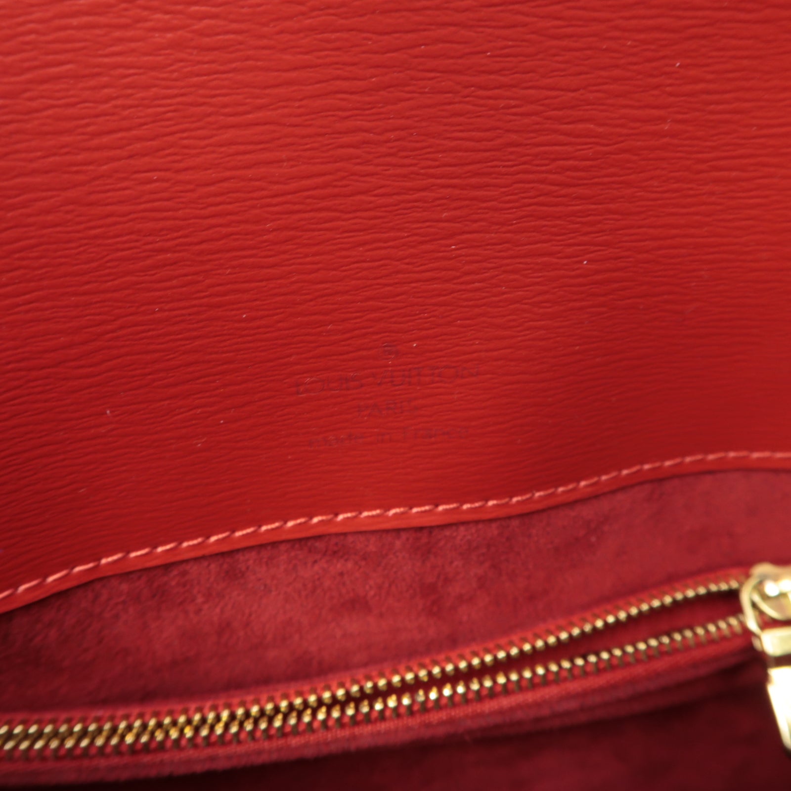 LOUIS VUITTON Epi Busy Bag金扣肩背袋紅色