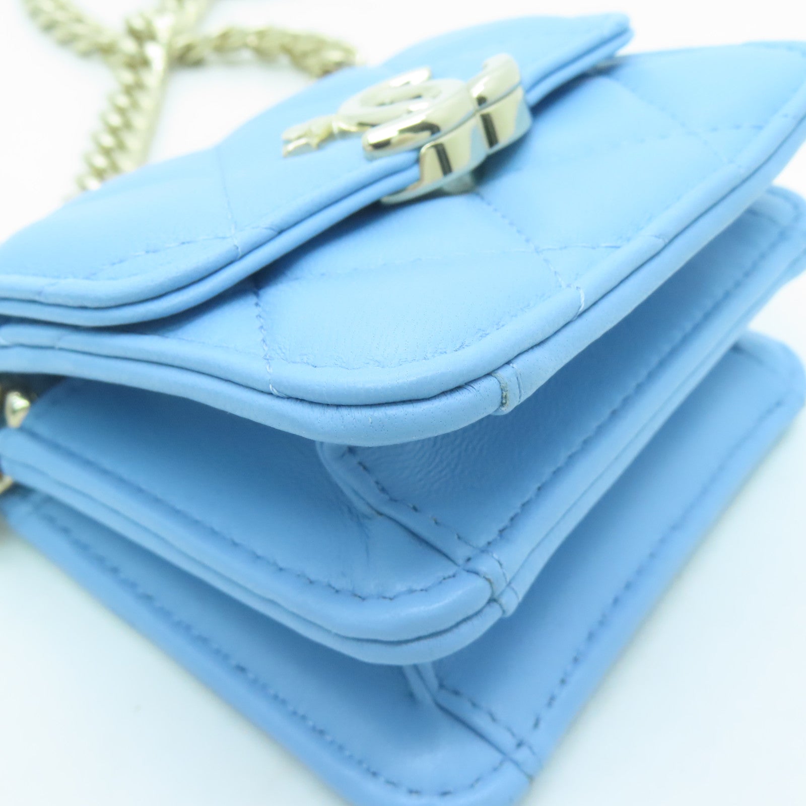 CHANEL Rhombus Sheepskin Leather Chain Shoulder Gold Buckle Chain Belt Shoulder Bag Powder Blue
