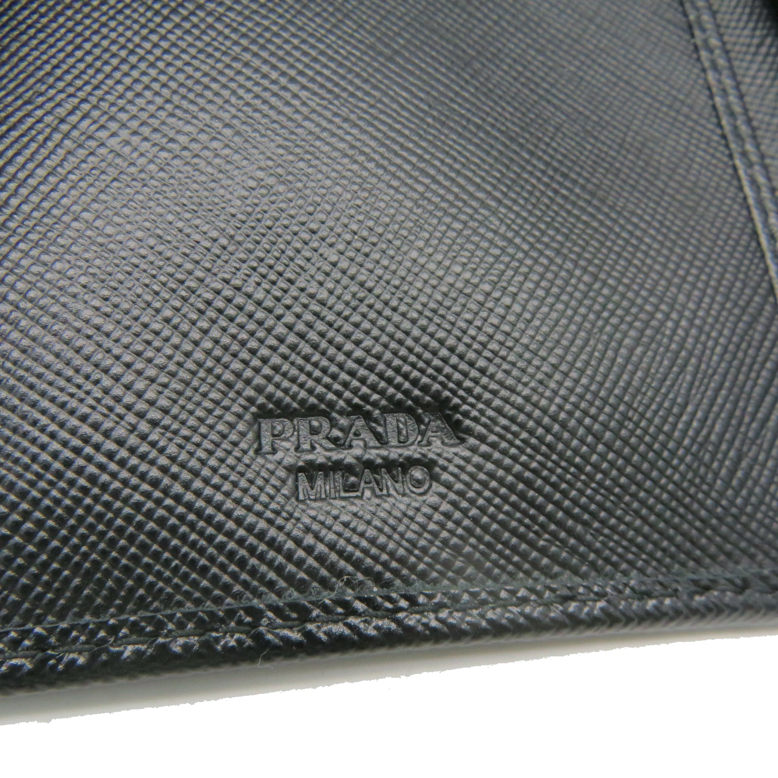 PRADA 牛皮皮革Wallet金扣钱包黑色