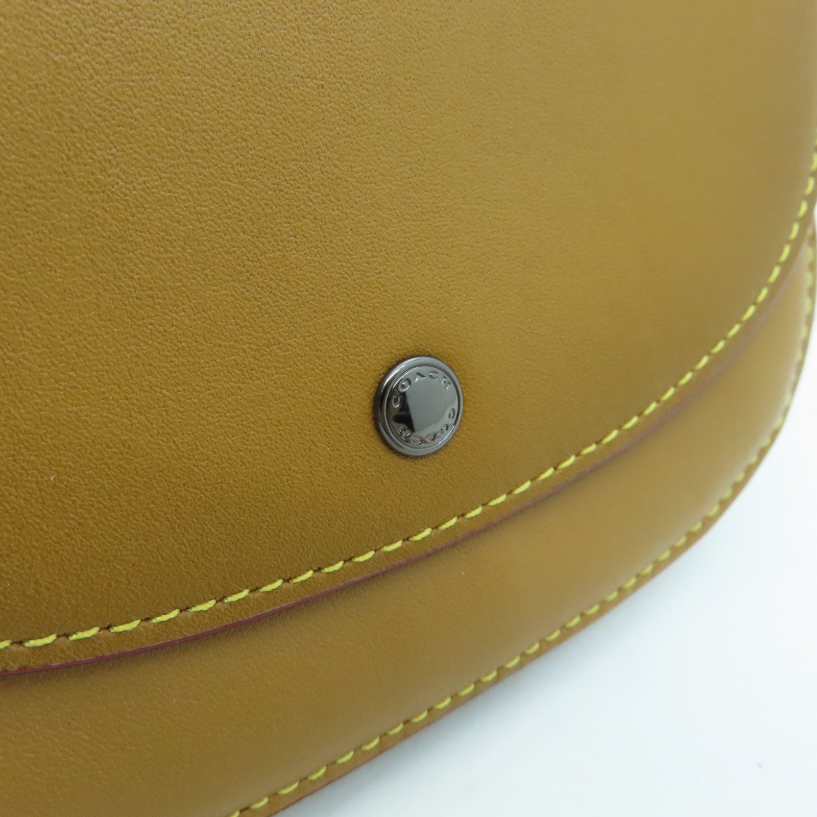 COACH cowhide leather Pouch wallet gold buckle wallet brown
