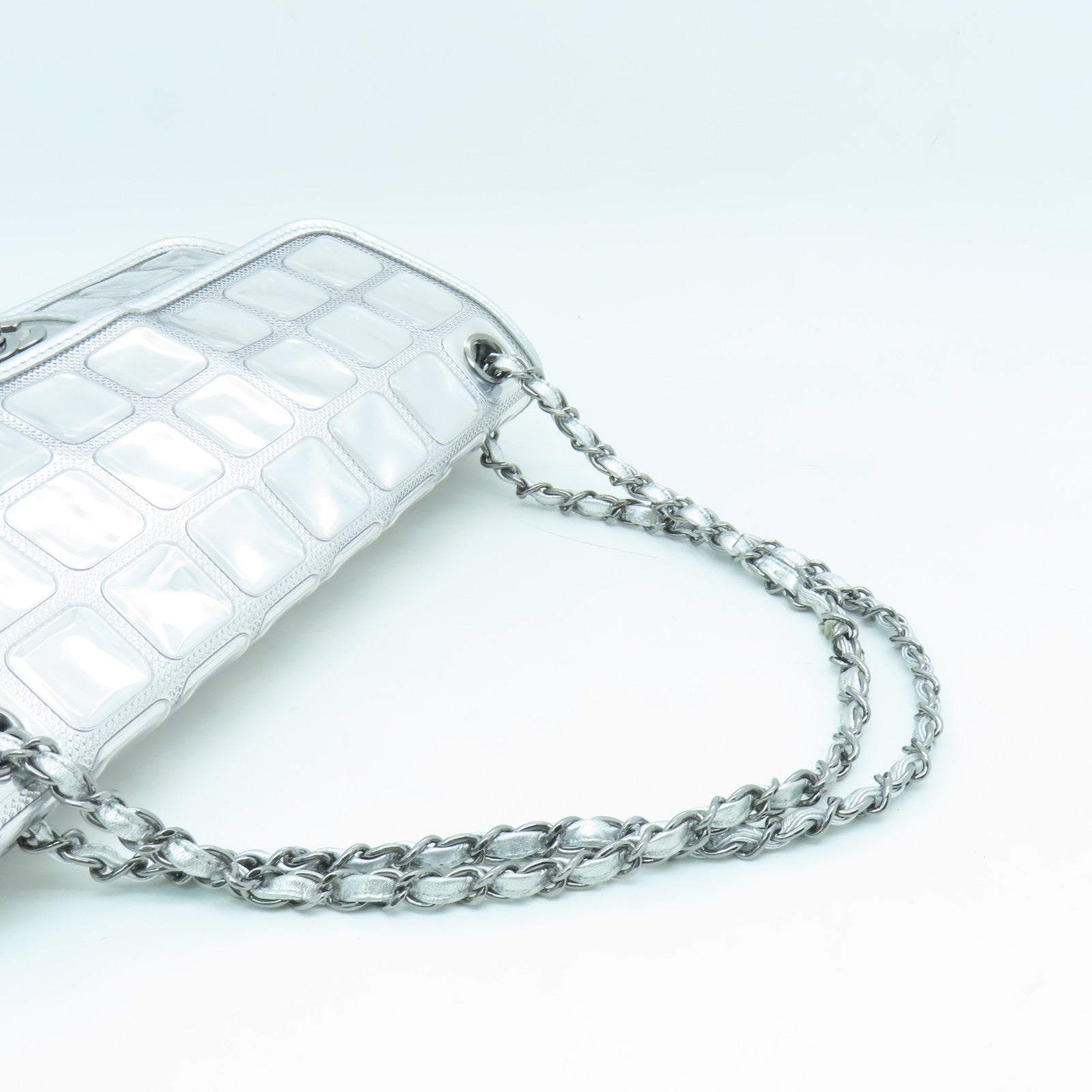 CHANEL 皮革Shoulder Bag銀扣鏈帶肩背袋銀色