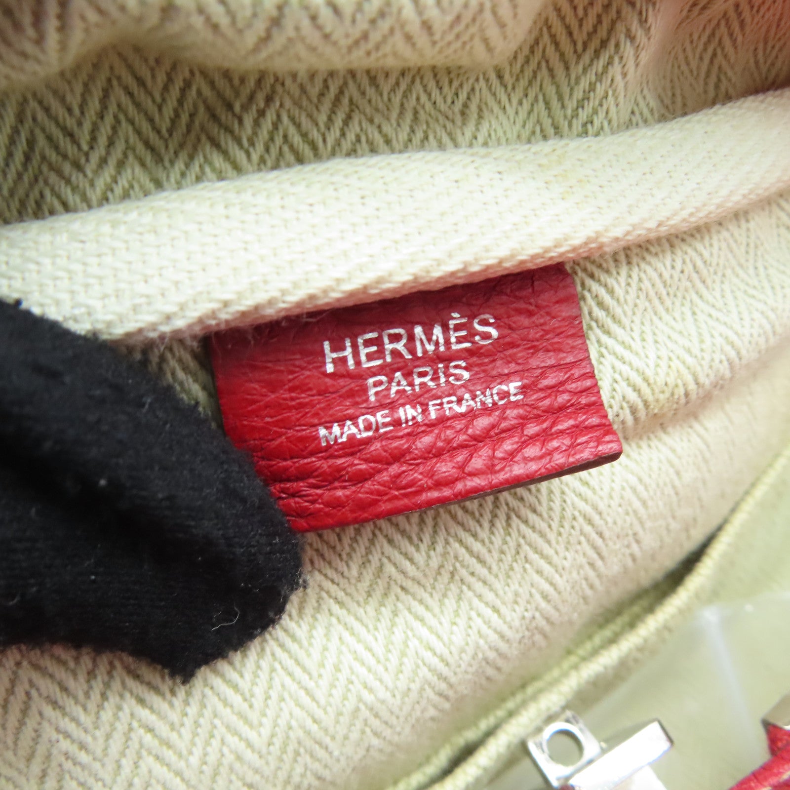 HERMES 【激减优惠】Clemence皮革Victoria银扣肩背袋Rouge Casaque/红色