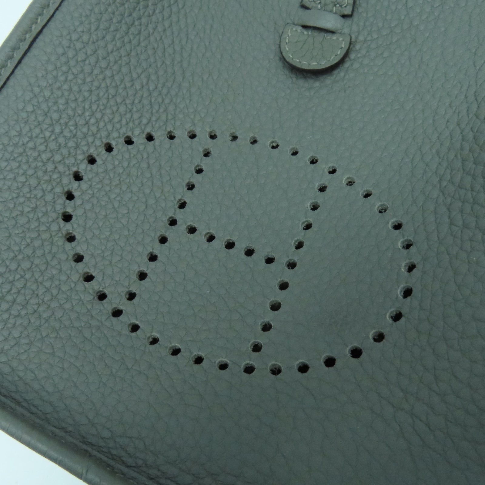 HERMES Clemence皮革Evelyne TPM金扣肩背袋Etain錫器灰色