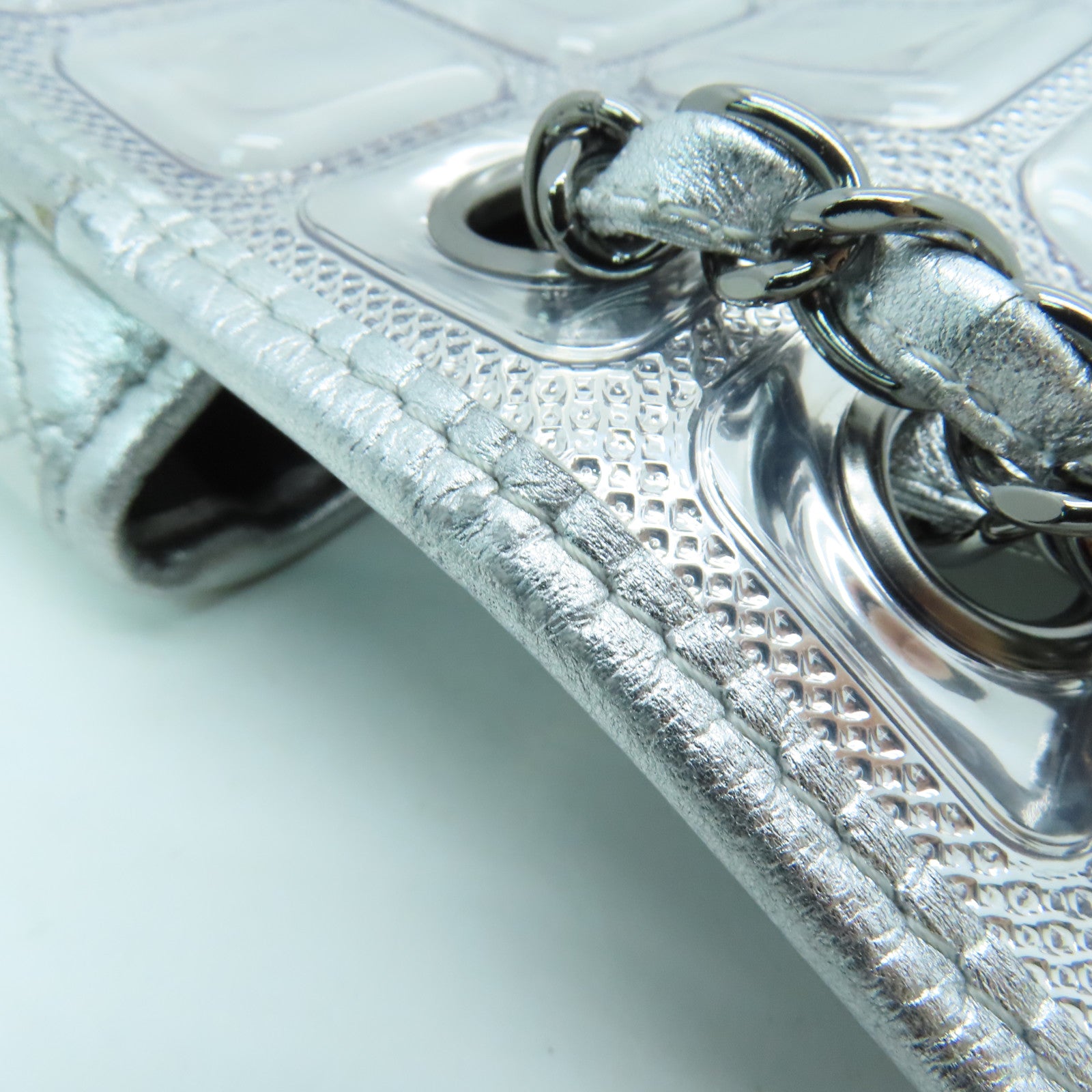 CHANEL 皮革Shoulder Bag銀扣鏈帶肩背袋銀色