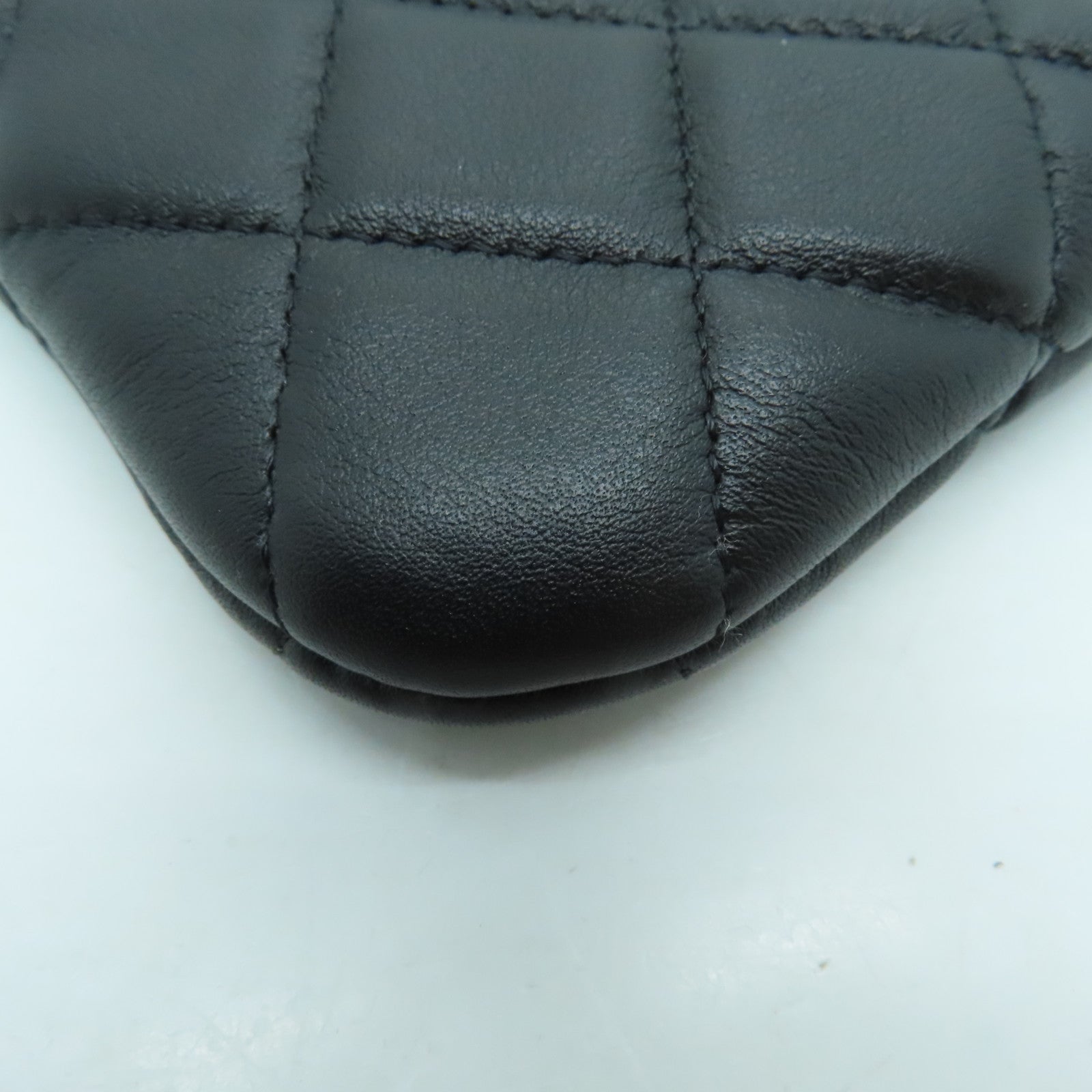CHANEL 菱格牛皮皮革Clutch手拿包黑色