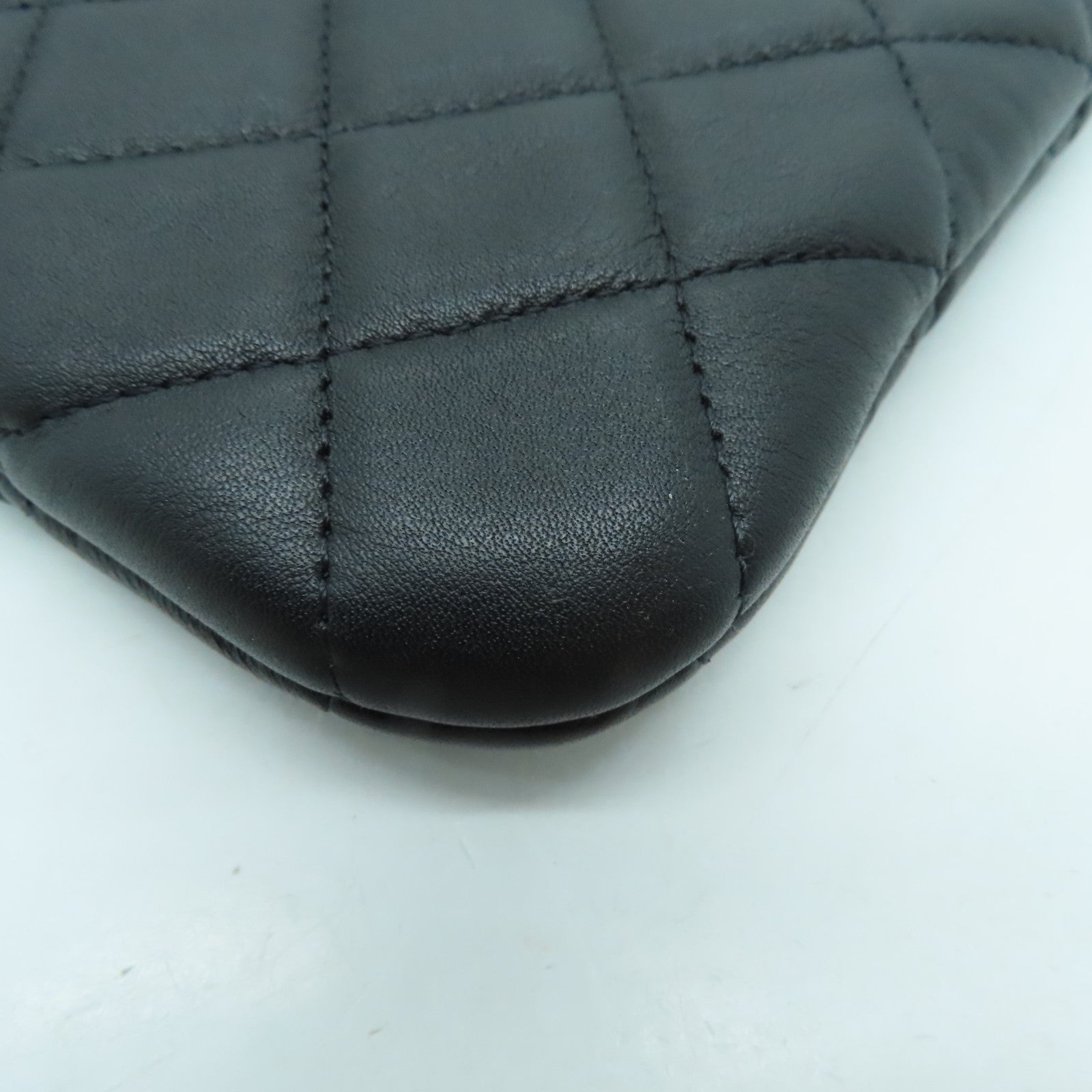 CHANEL 菱格牛皮皮革Clutch手拿包黑色