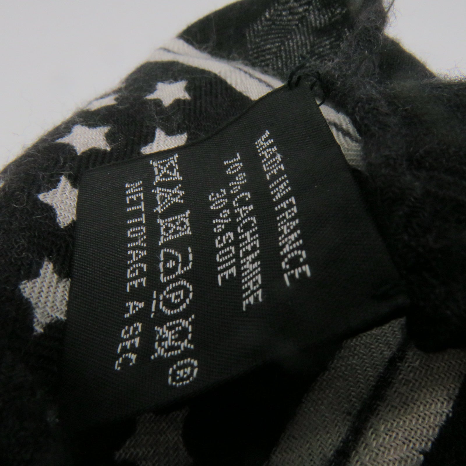 HERMES 羊絨/絲質Scarf絲巾黑色/白色