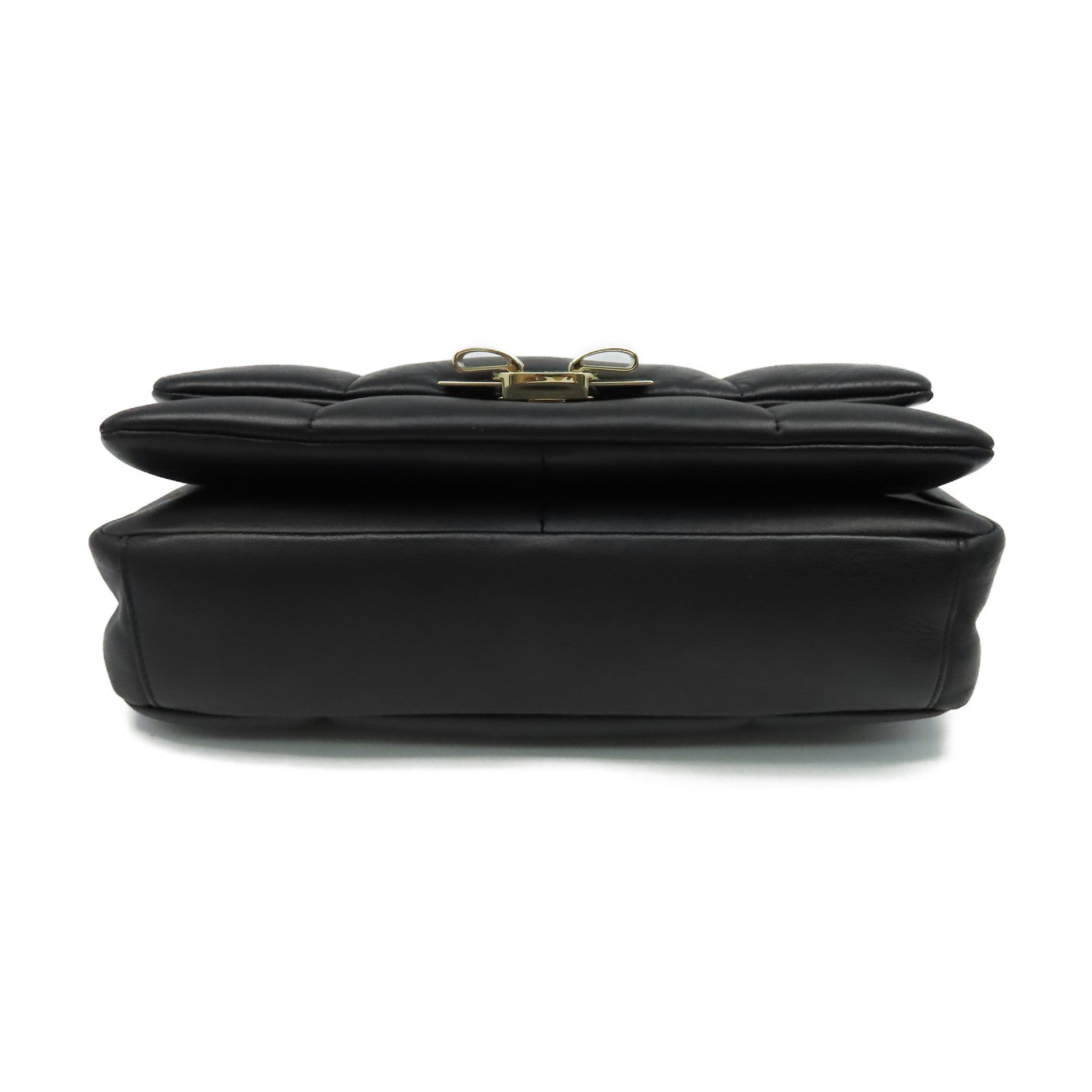 Salvatore Ferragamo 牛皮皮革Quilted Leather Chain Shoulder Bag鏈帶肩背袋黑色