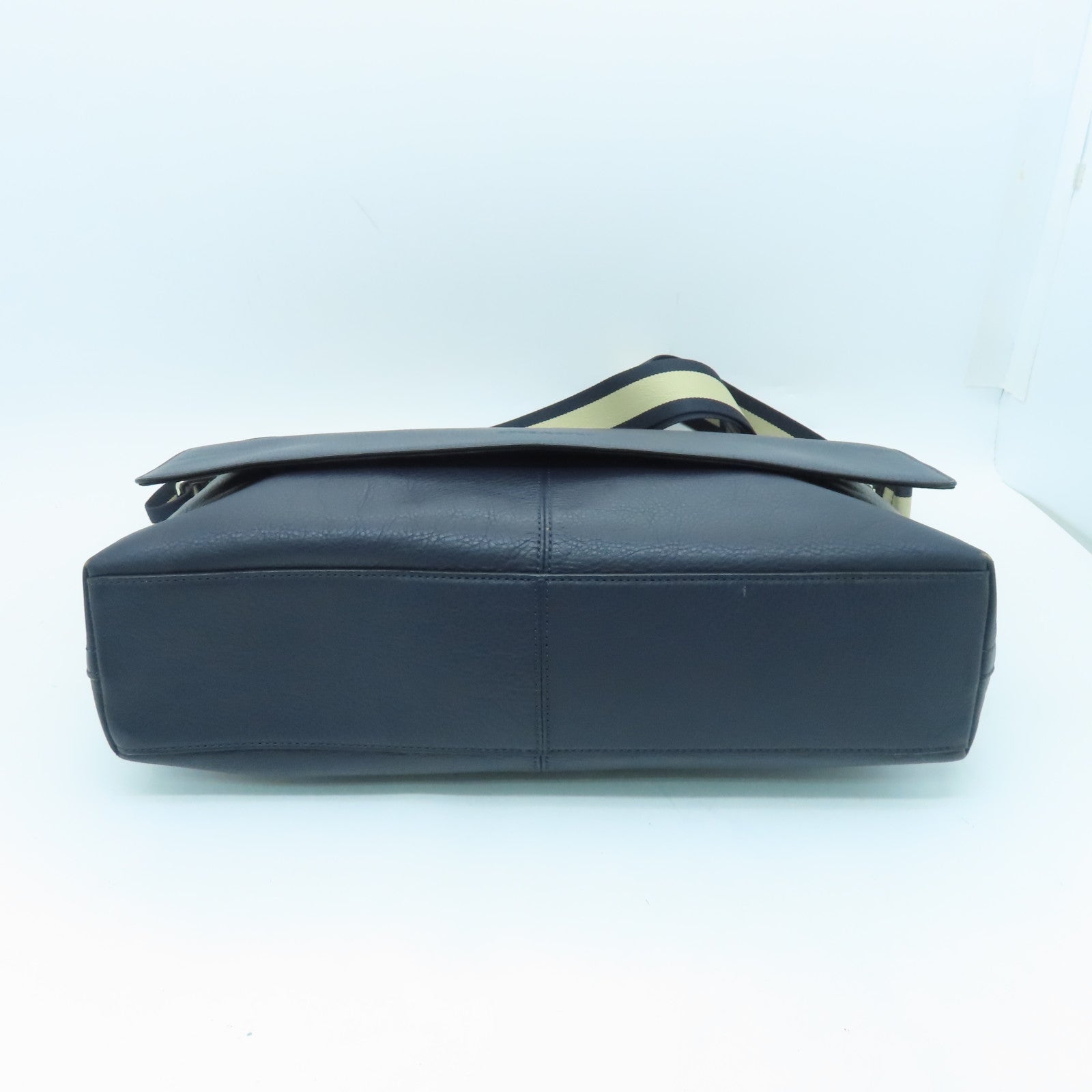 COACH cowhide leather Shoulder Bag silver buckle shoulder bag dark blue