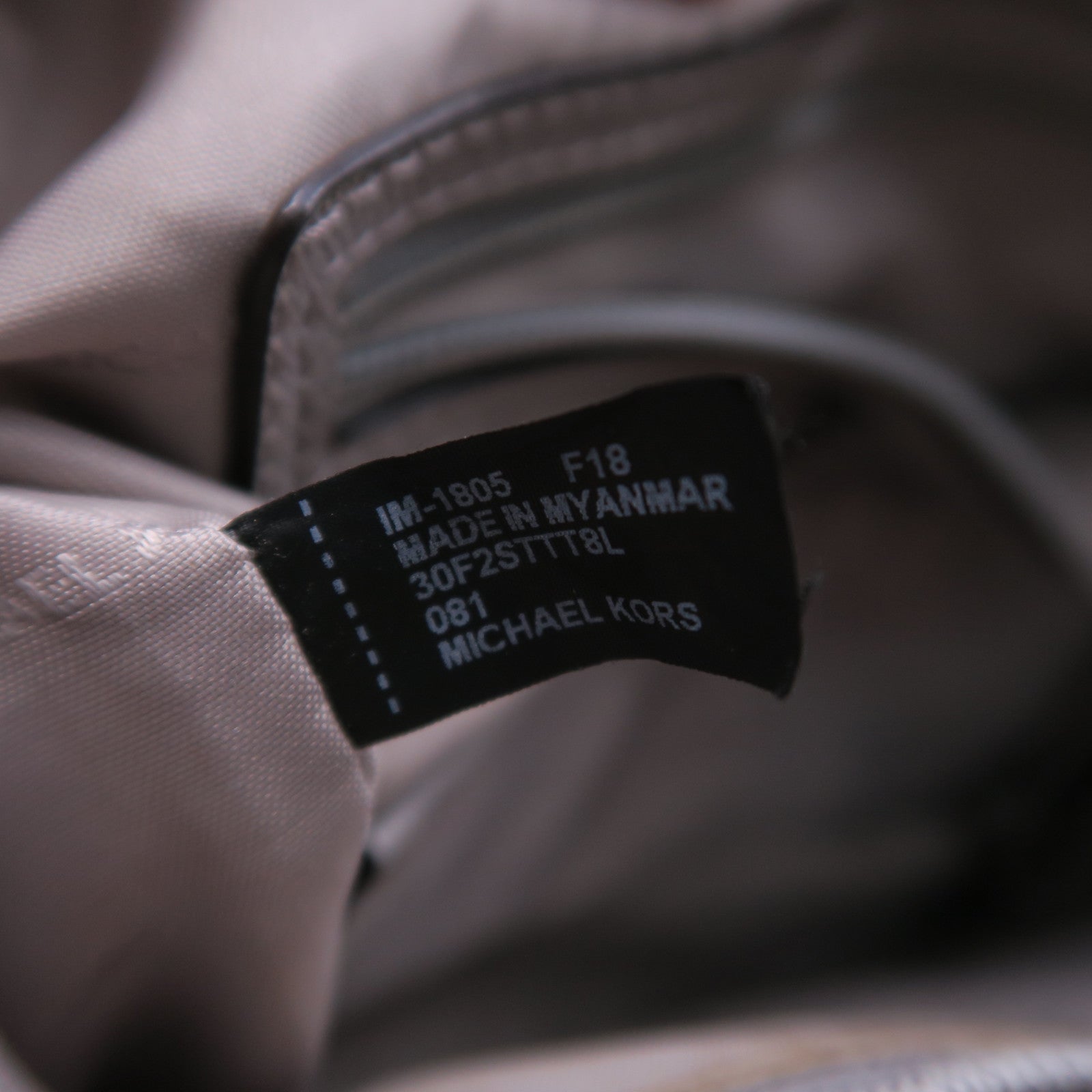 Michael Kors 牛皮皮革Shoulder Bag銀扣肩背袋灰色