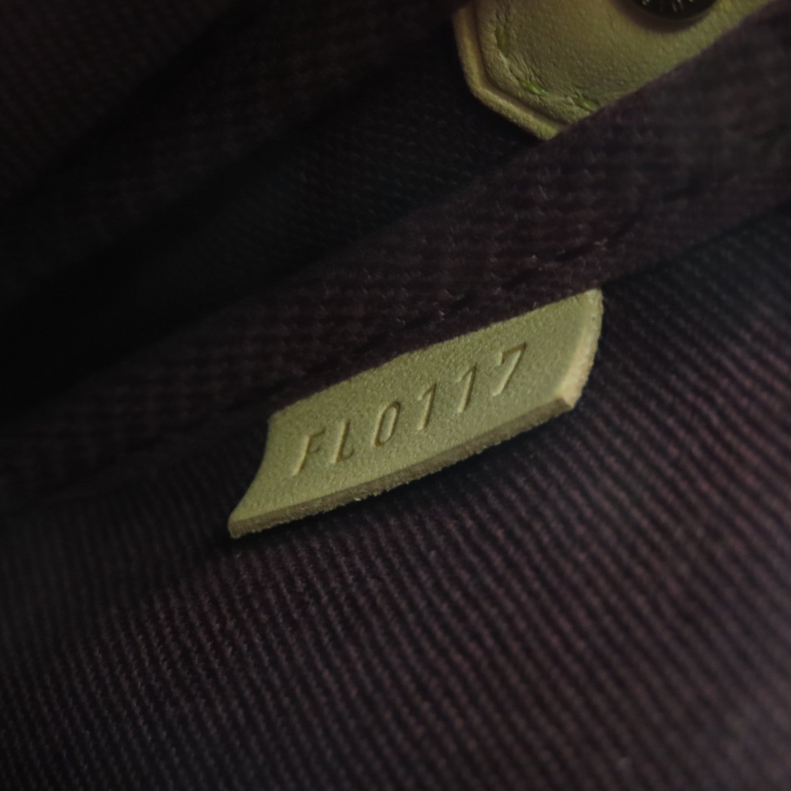 LOUIS VUITTON Monogram Favorite PM金扣肩背袋啡色
