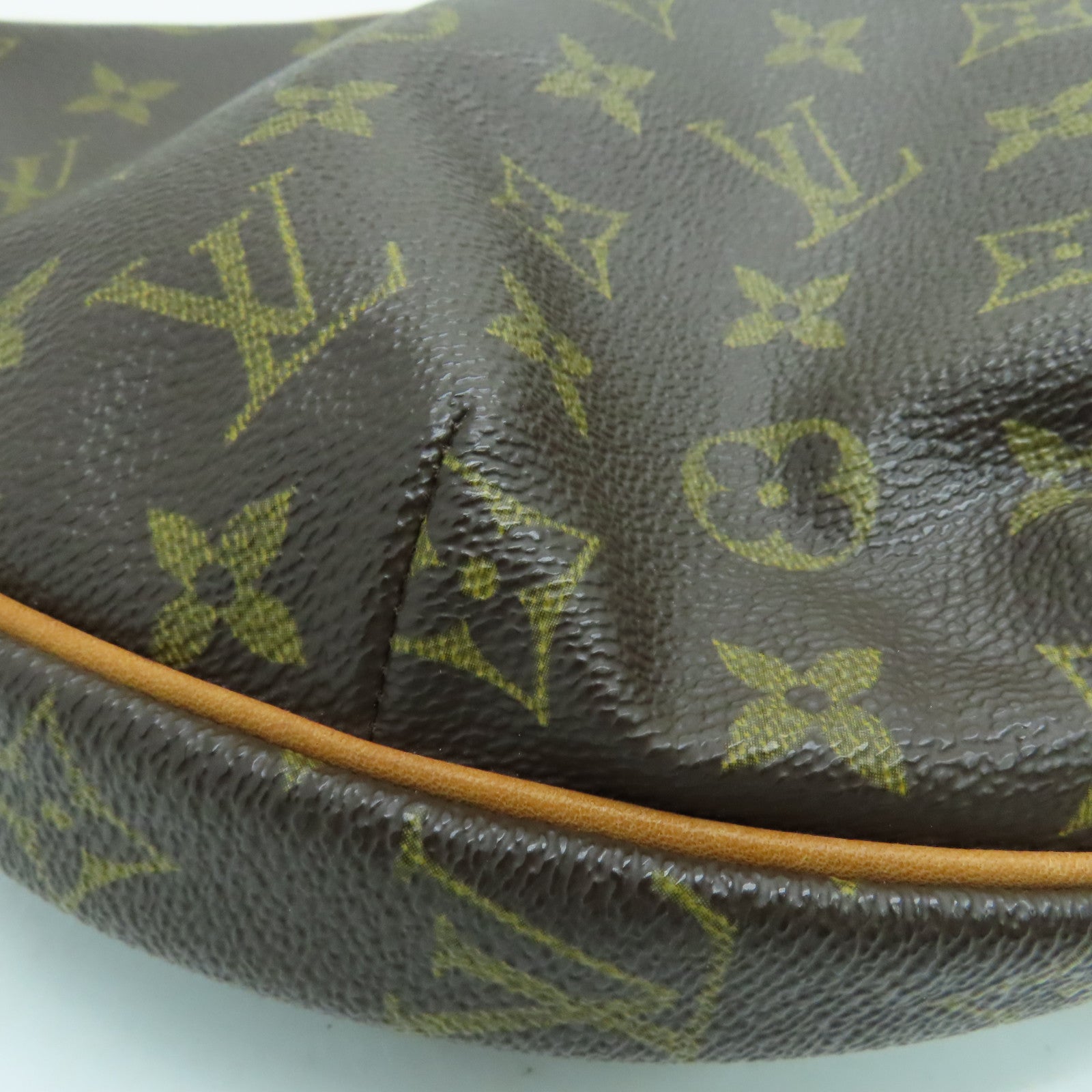 LOUIS VUITTON Monogram Pochette Crossant手挽袋/肩背袋啡色